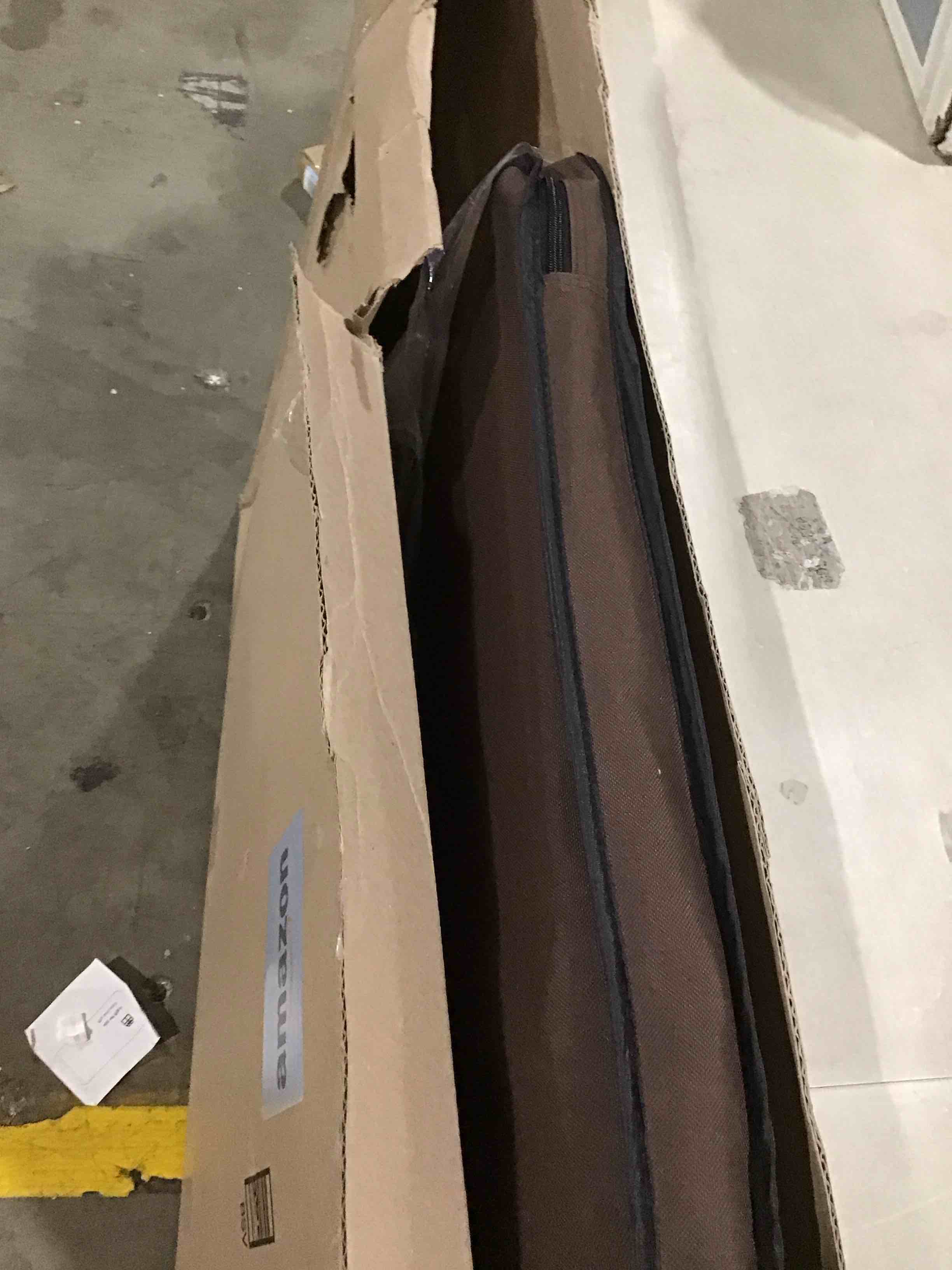 https://s3.amazonaws.com/lotting-images-prod/bidfta/YEL6703746_1722452983123.jpeg