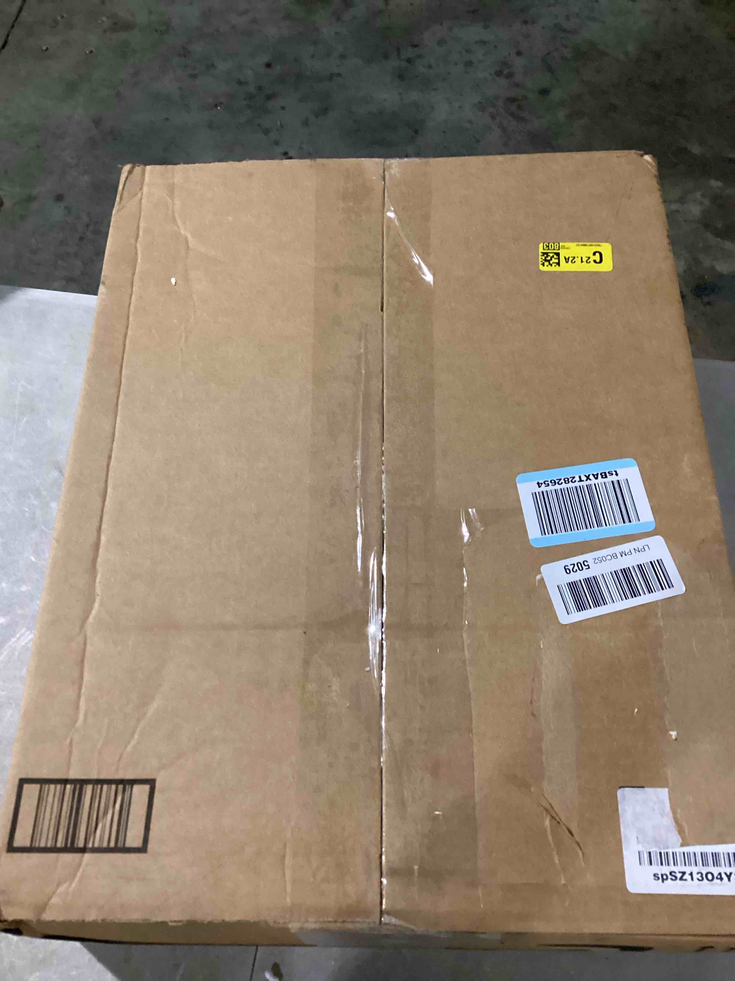 https://s3.amazonaws.com/lotting-images-prod/bidfta/YEL6705213_1731679669468.jpeg