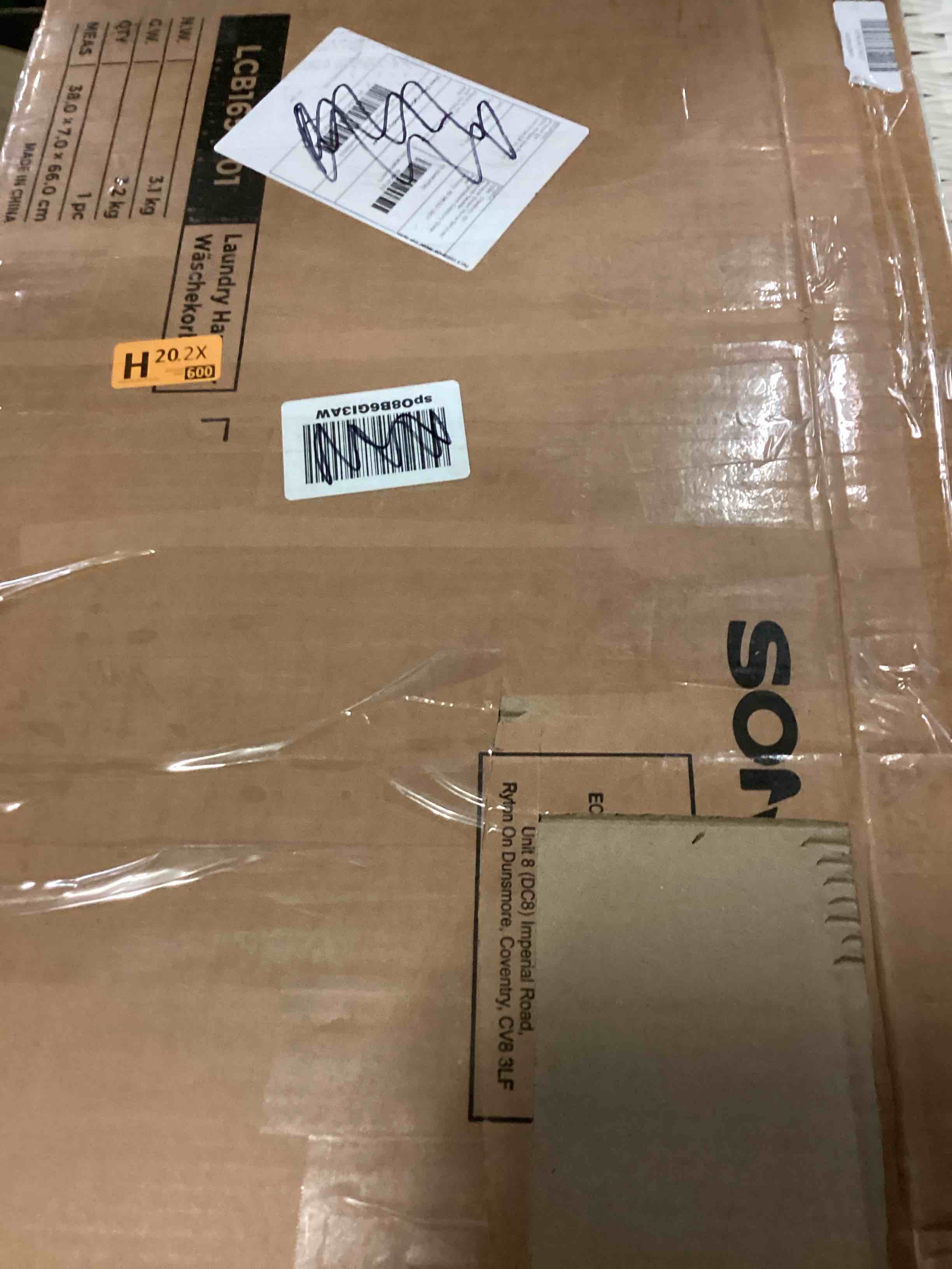 https://s3.amazonaws.com/lotting-images-prod/bidfta/YEL6705756_1730907830342.jpeg