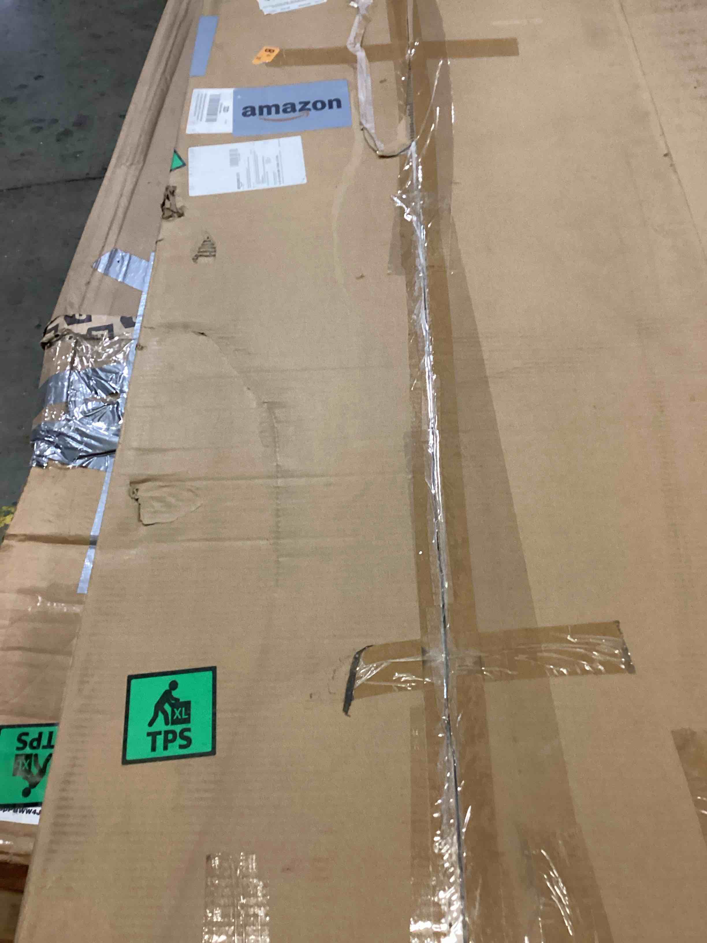 https://s3.amazonaws.com/lotting-images-prod/bidfta/YEL6706360_1731523698306.jpeg