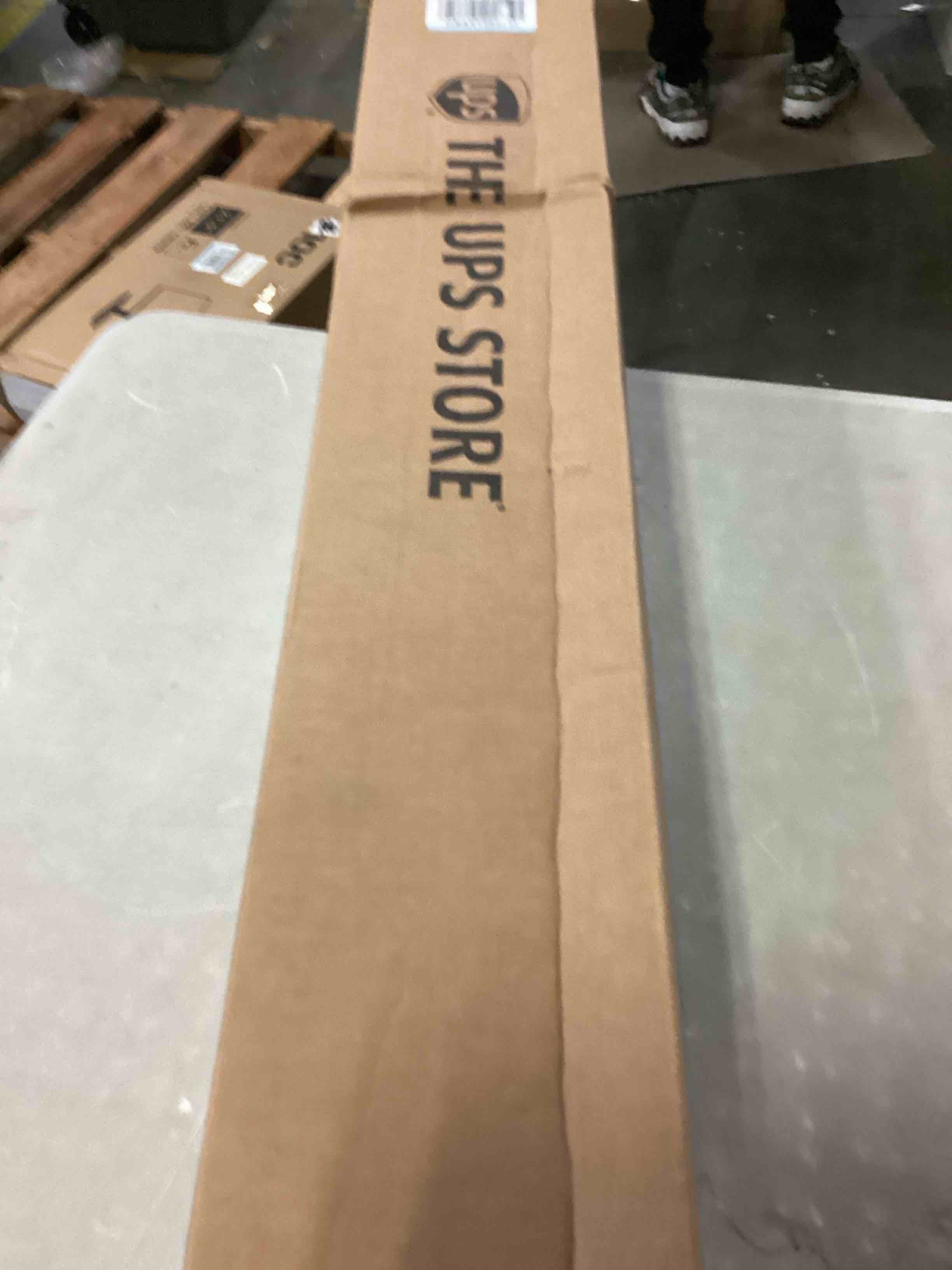 https://s3.amazonaws.com/lotting-images-prod/bidfta/YEL6706823_1732027275868.jpeg