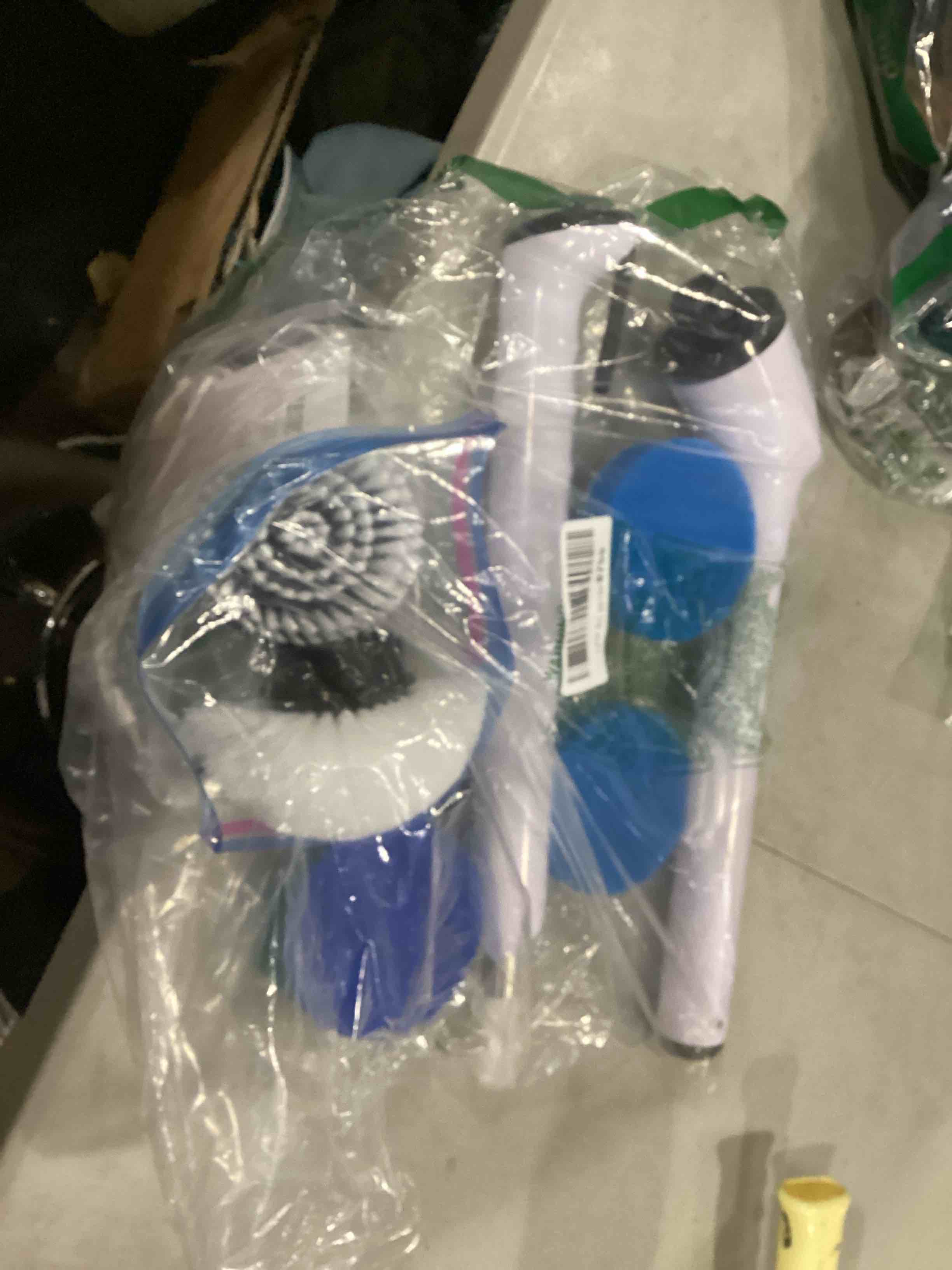 https://s3.amazonaws.com/lotting-images-prod/bidfta/YEL6708343_1732033432118.jpeg