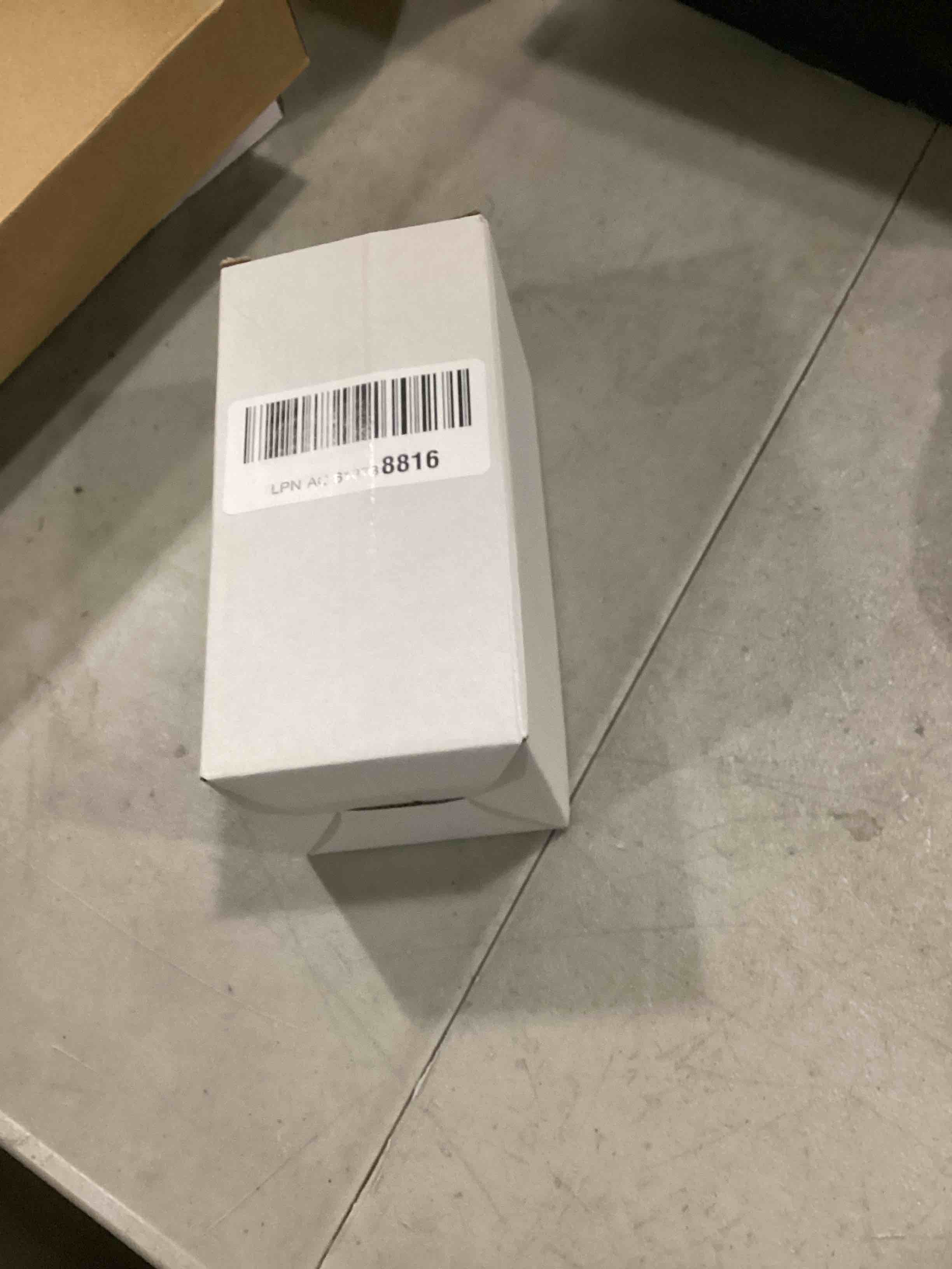 https://s3.amazonaws.com/lotting-images-prod/bidfta/YEL6708364_1732035017218.jpeg