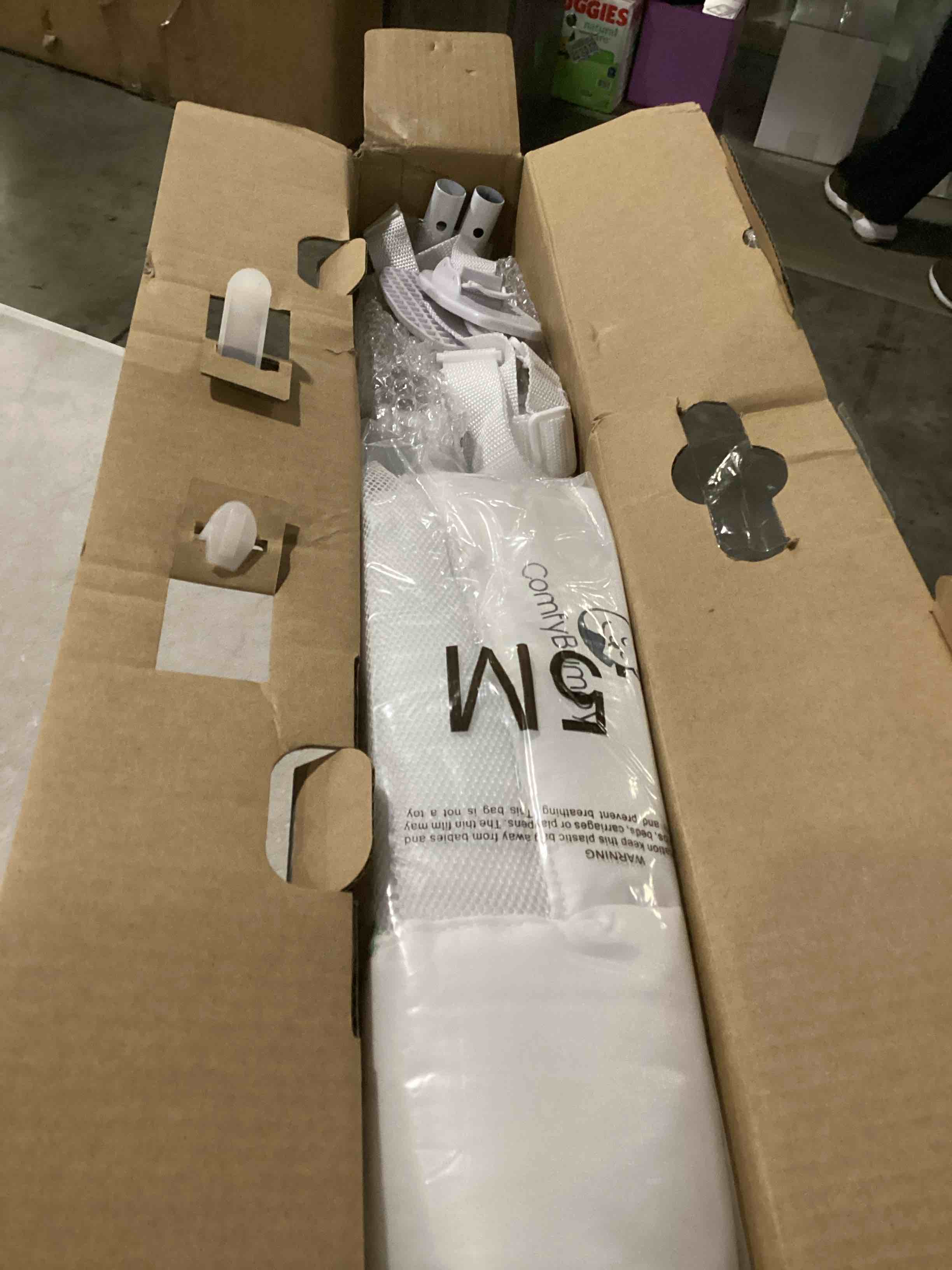 https://s3.amazonaws.com/lotting-images-prod/bidfta/YEL6708929_1729768569097.jpeg