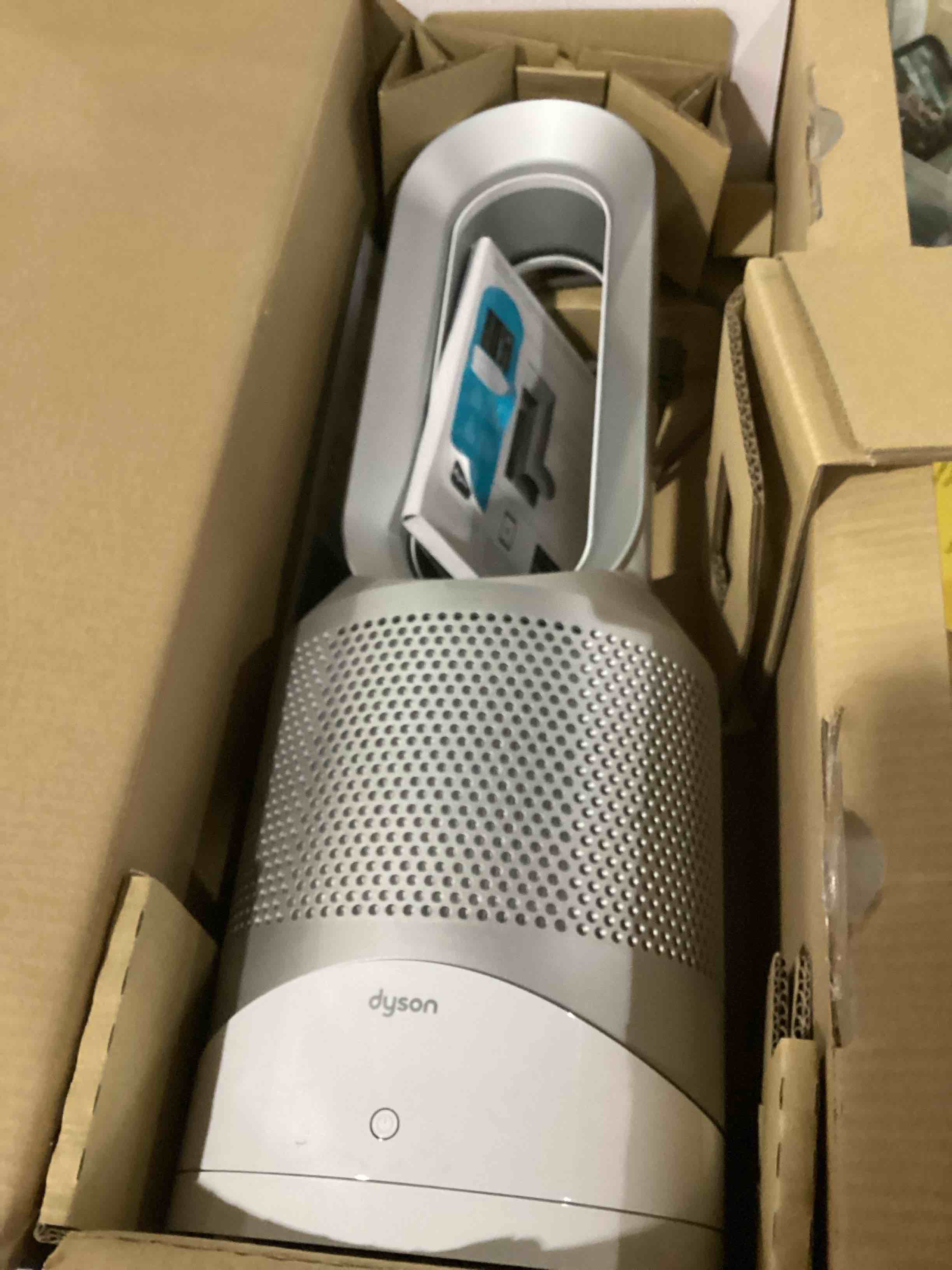 https://s3.amazonaws.com/lotting-images-prod/bidfta/YEL6709014_1729782079473.jpeg