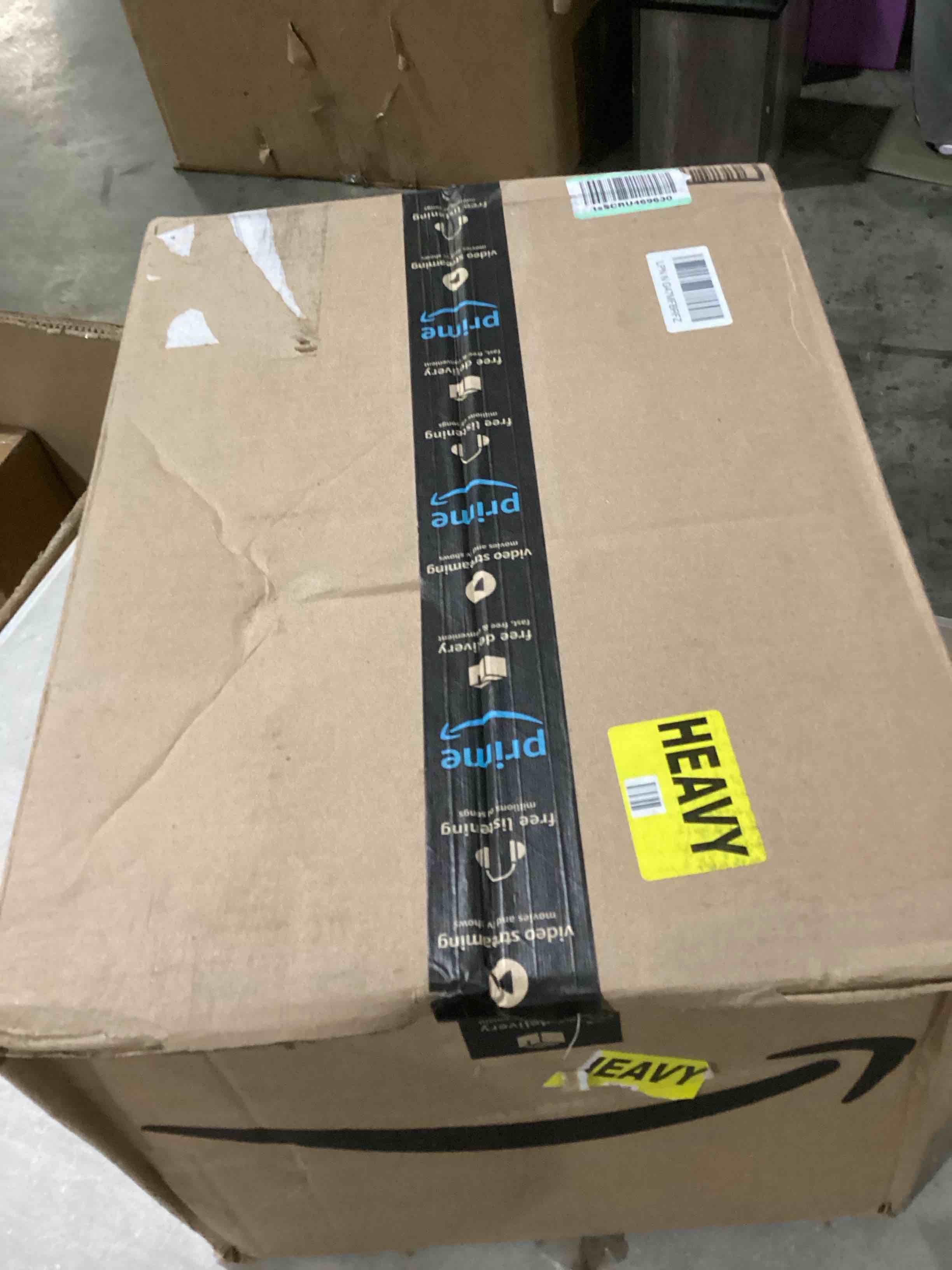 https://s3.amazonaws.com/lotting-images-prod/bidfta/YEL6709238_1729878603037.jpeg