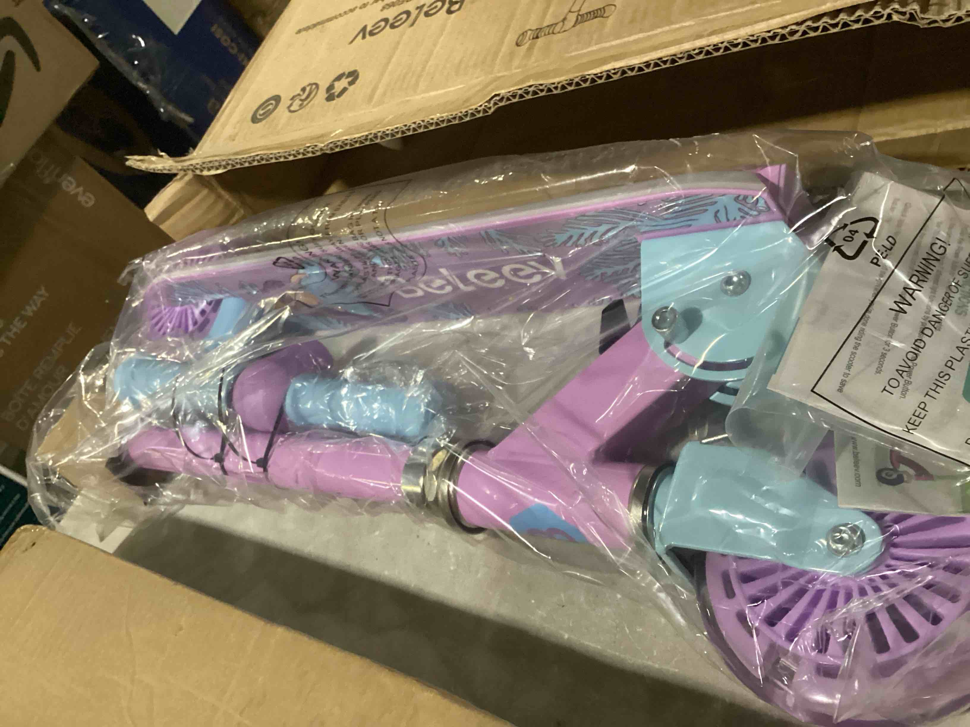 https://s3.amazonaws.com/lotting-images-prod/bidfta/YEL6709364_1730129052751.jpeg