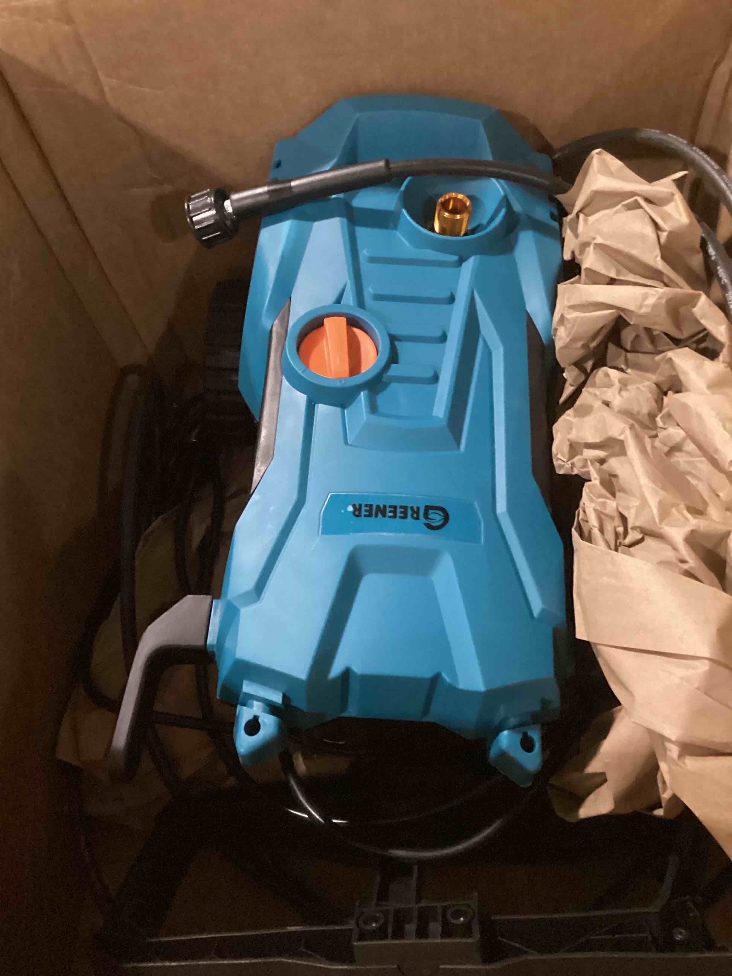 https://s3.amazonaws.com/lotting-images-prod/bidfta/YEL6709404_1730136829533.jpeg