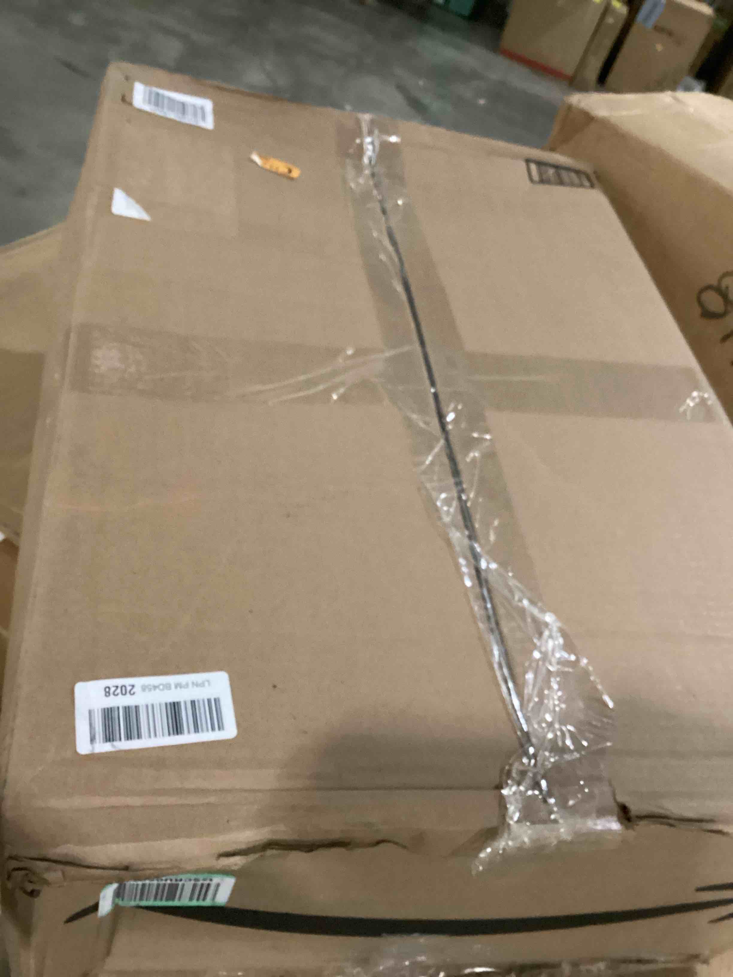 https://s3.amazonaws.com/lotting-images-prod/bidfta/YEL6709409_1730137346342.jpeg