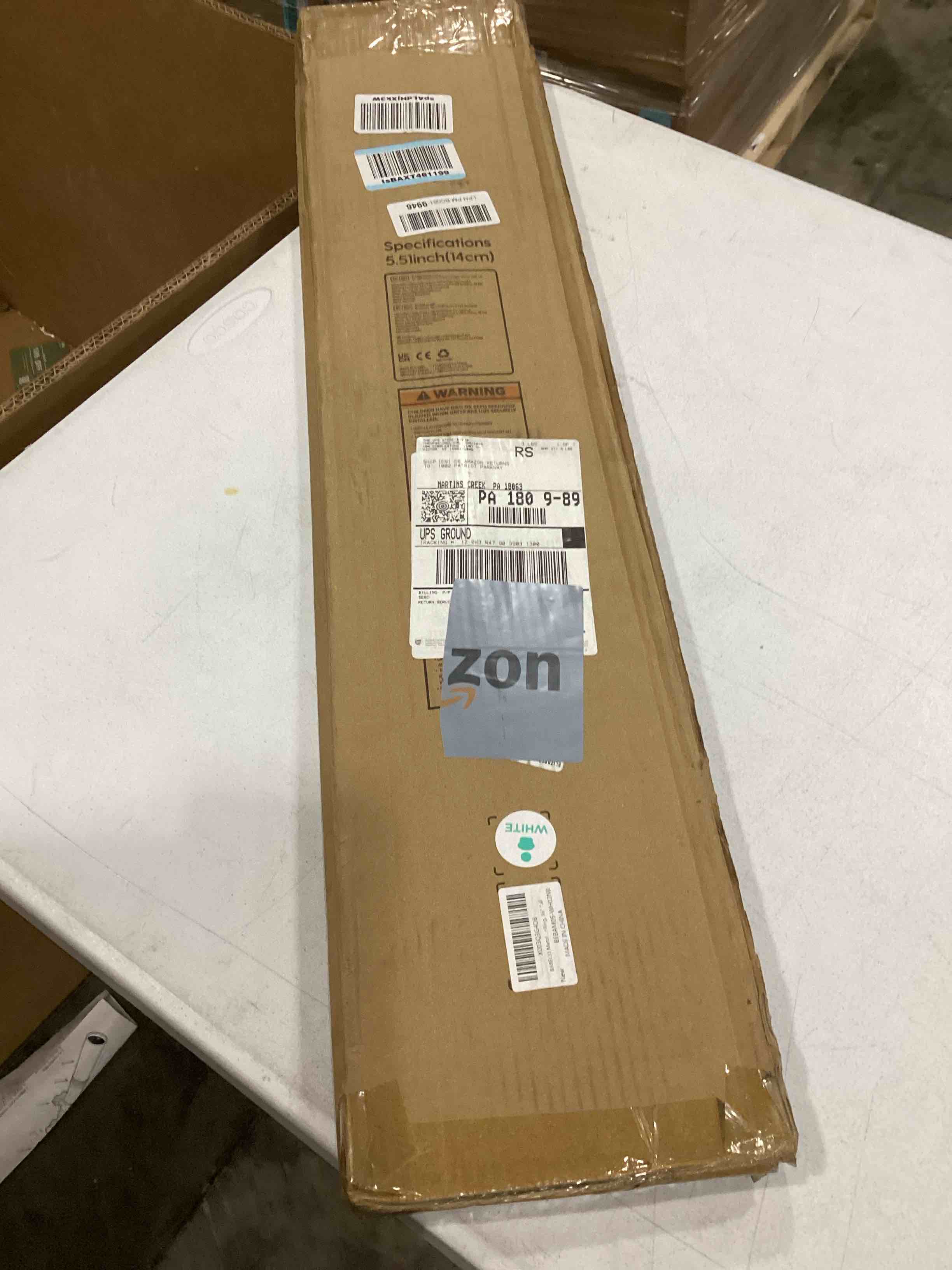 https://s3.amazonaws.com/lotting-images-prod/bidfta/YEL6709970_1729770943280.jpeg