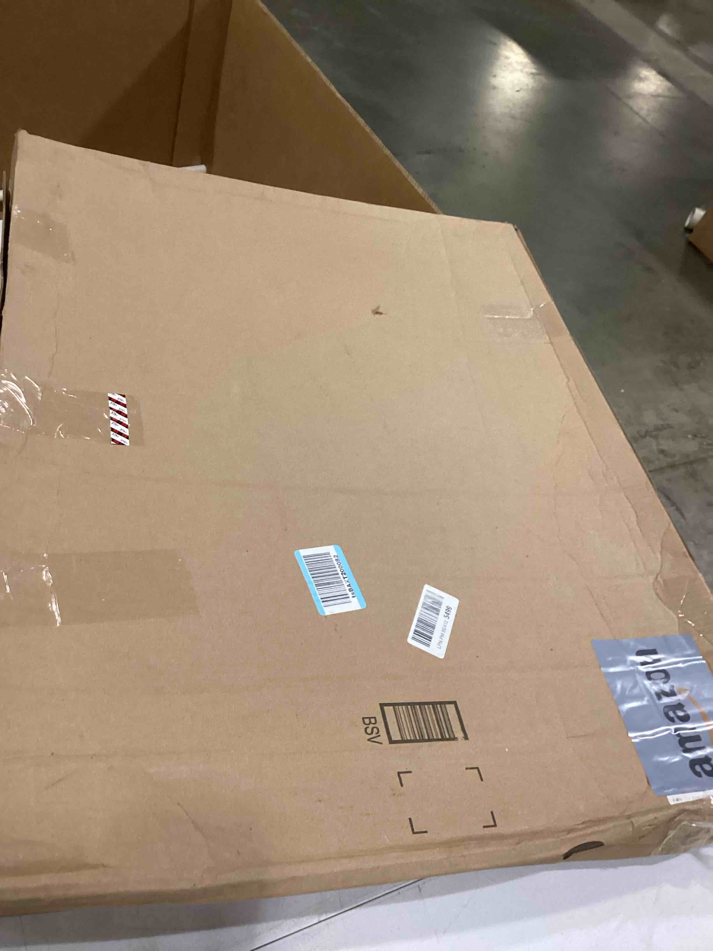 https://s3.amazonaws.com/lotting-images-prod/bidfta/YEL6710077_1729854527743.jpeg