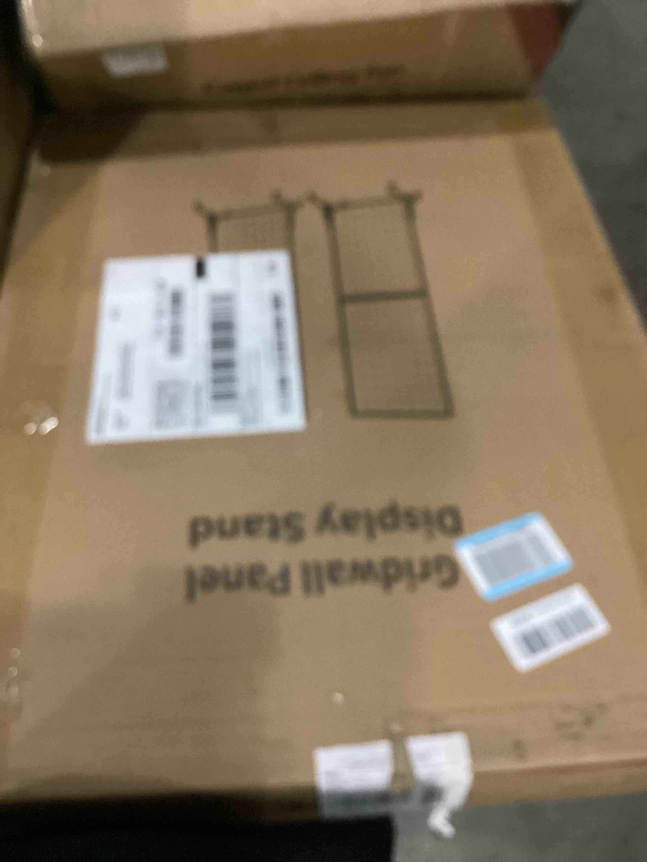 https://s3.amazonaws.com/lotting-images-prod/bidfta/YEL6710118_1729861350863.jpeg
