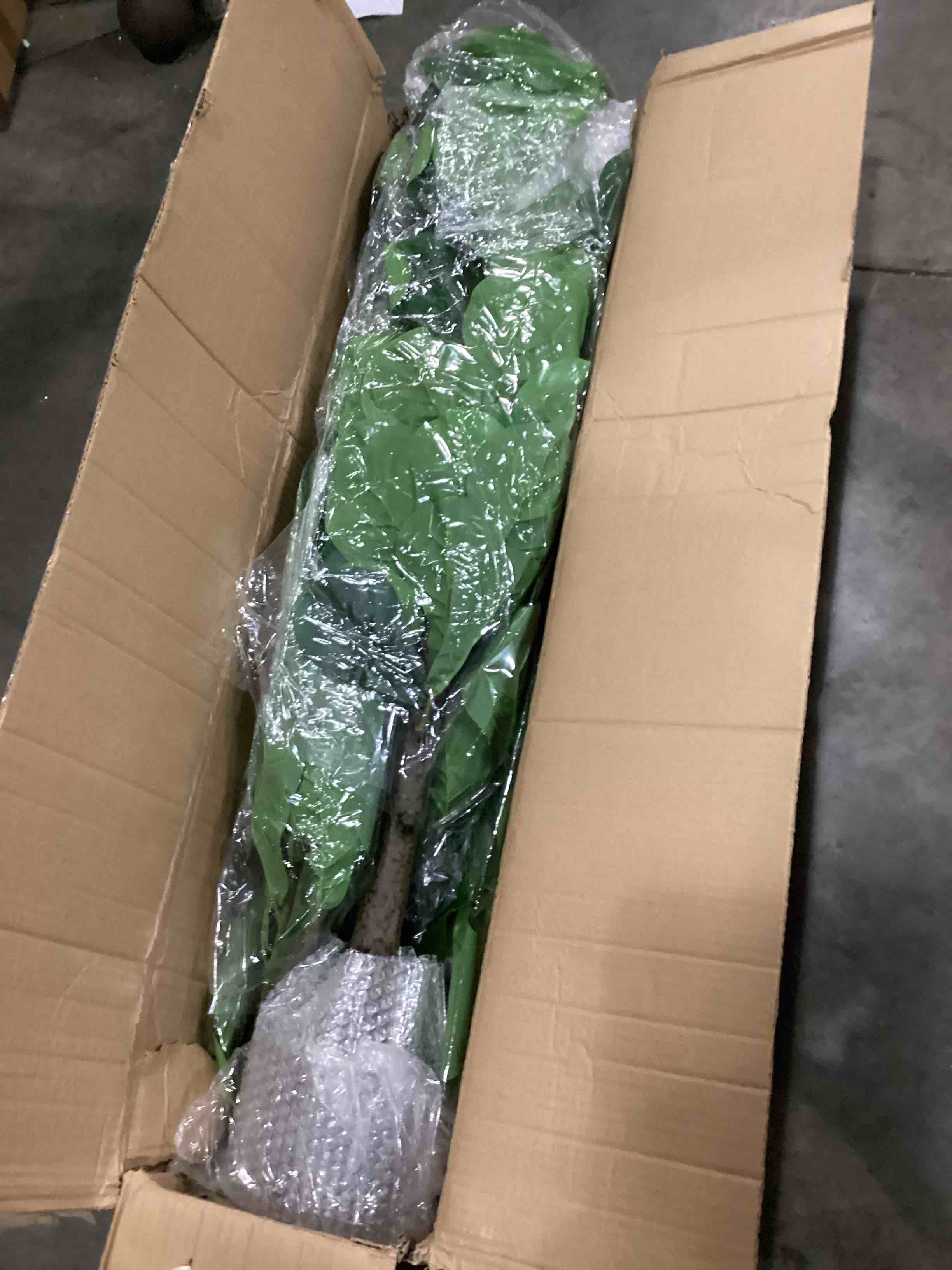 https://s3.amazonaws.com/lotting-images-prod/bidfta/YEL6710238_1730123185950.jpeg