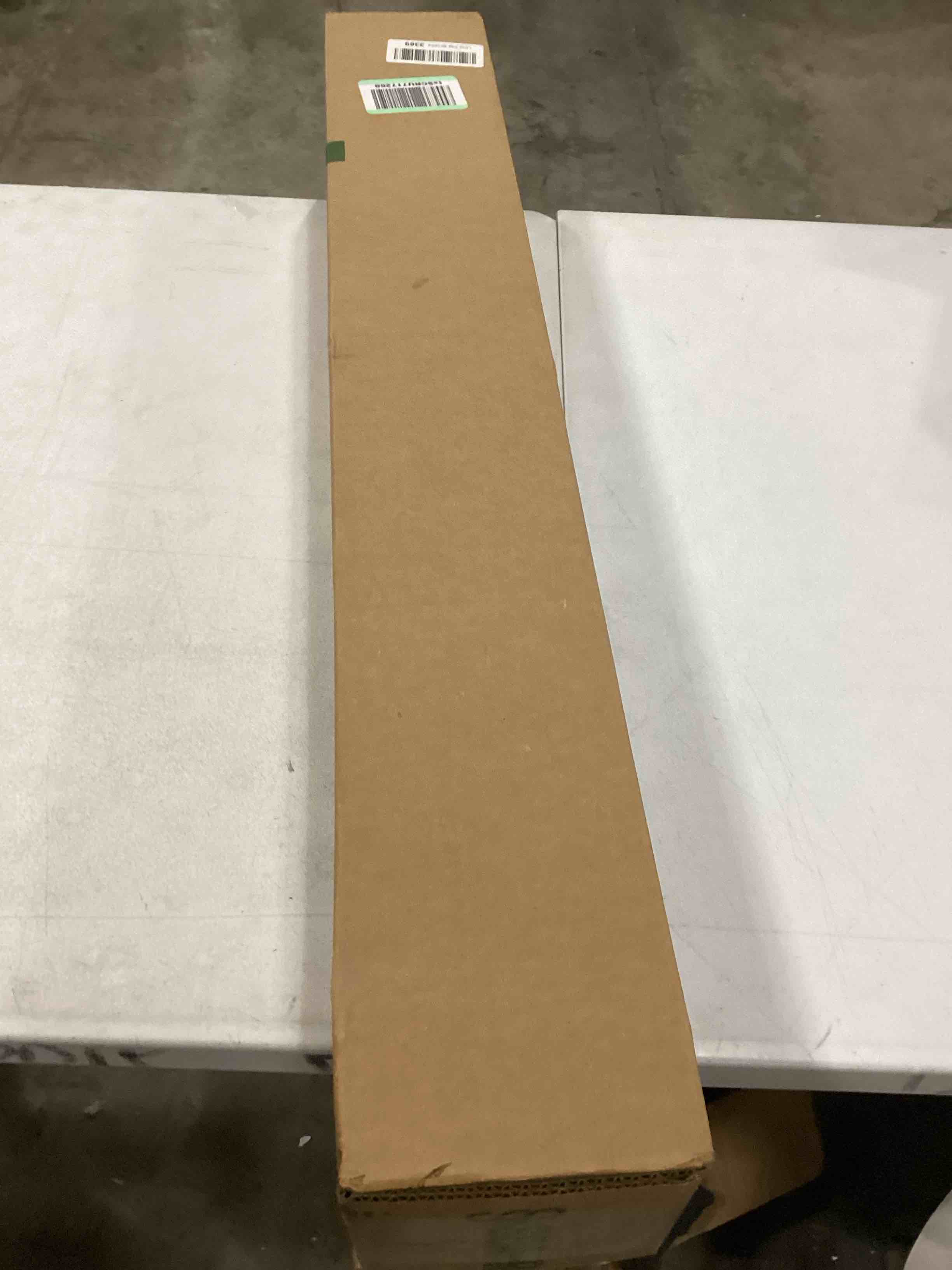 https://s3.amazonaws.com/lotting-images-prod/bidfta/YEL6710282_1730131079275.jpeg