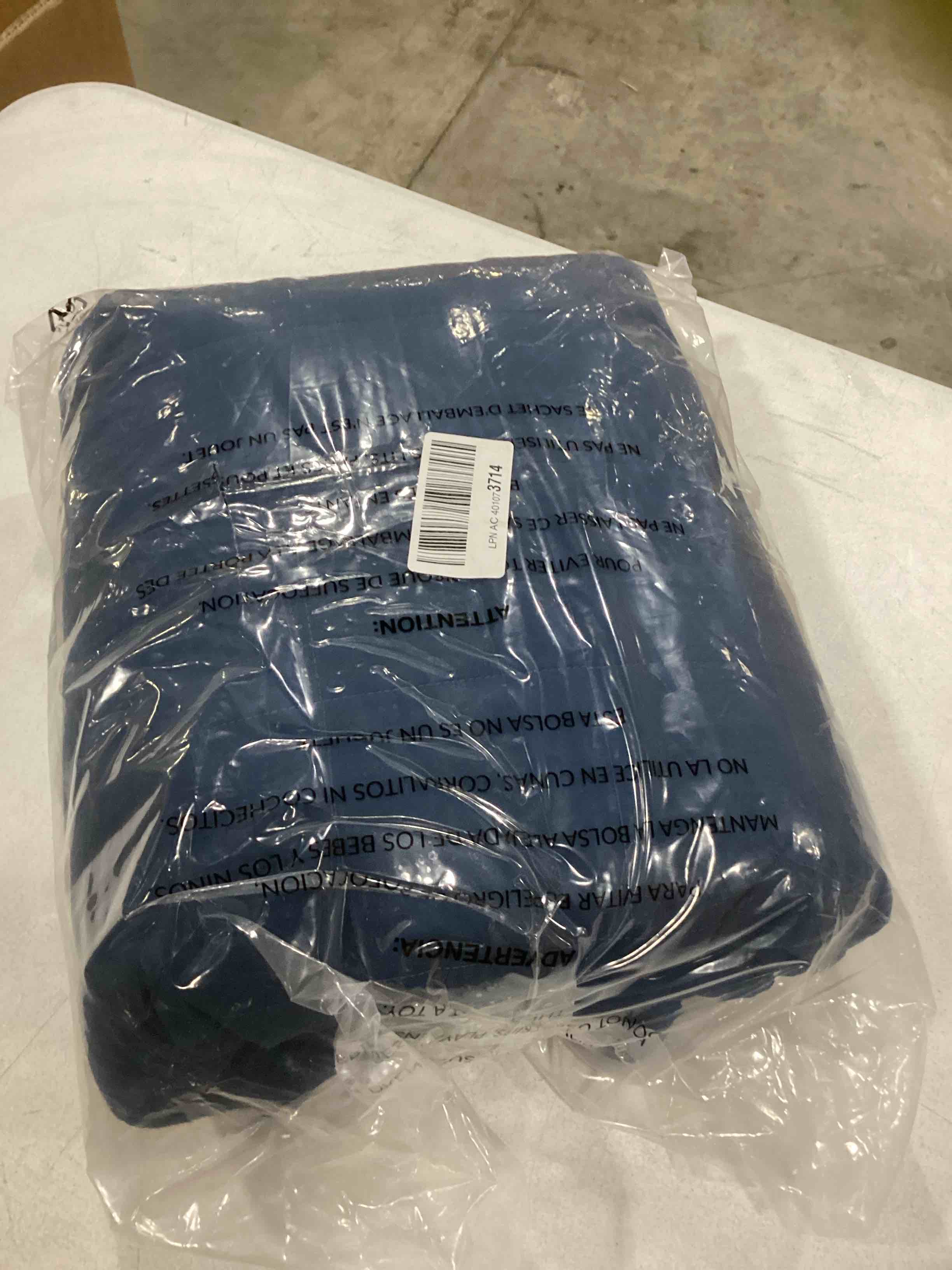 https://s3.amazonaws.com/lotting-images-prod/bidfta/YEL6710361_1730201886535.jpeg