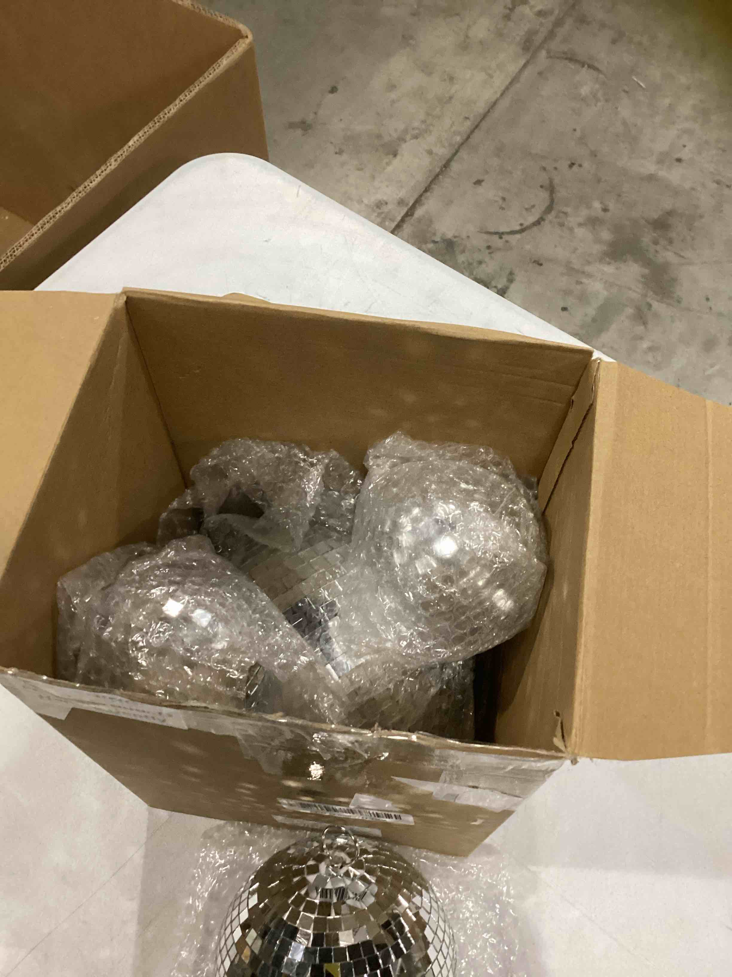 https://s3.amazonaws.com/lotting-images-prod/bidfta/YEL6710363_1730202289241.jpeg