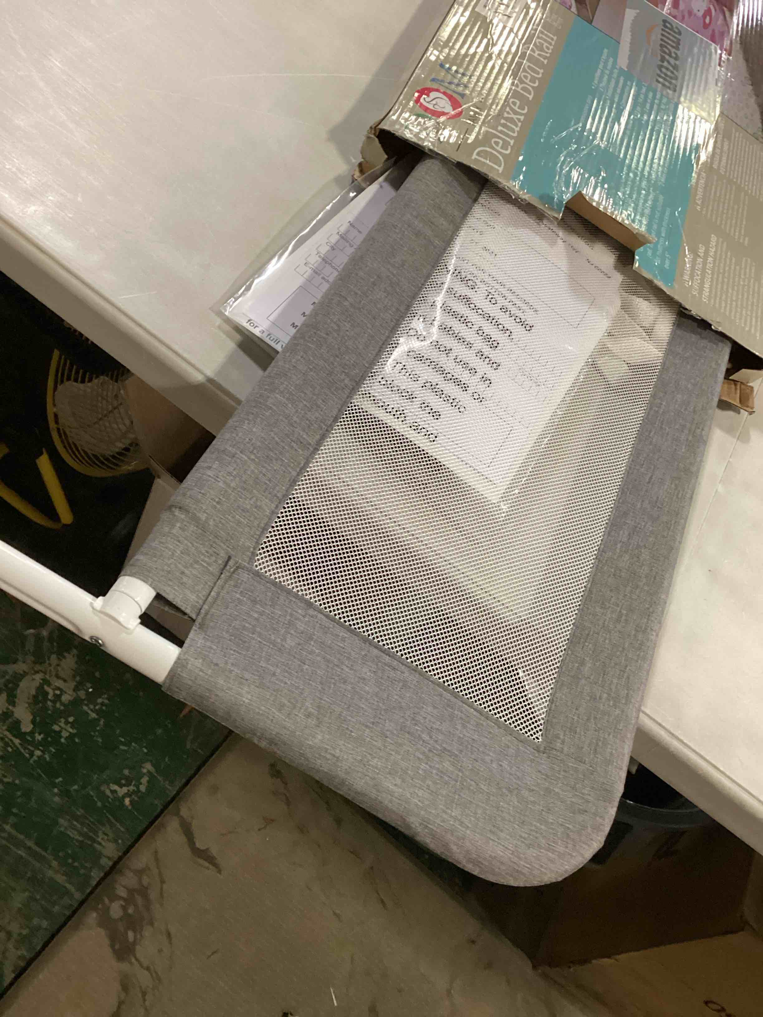 https://s3.amazonaws.com/lotting-images-prod/bidfta/YEL6711182_1732027573138.jpeg