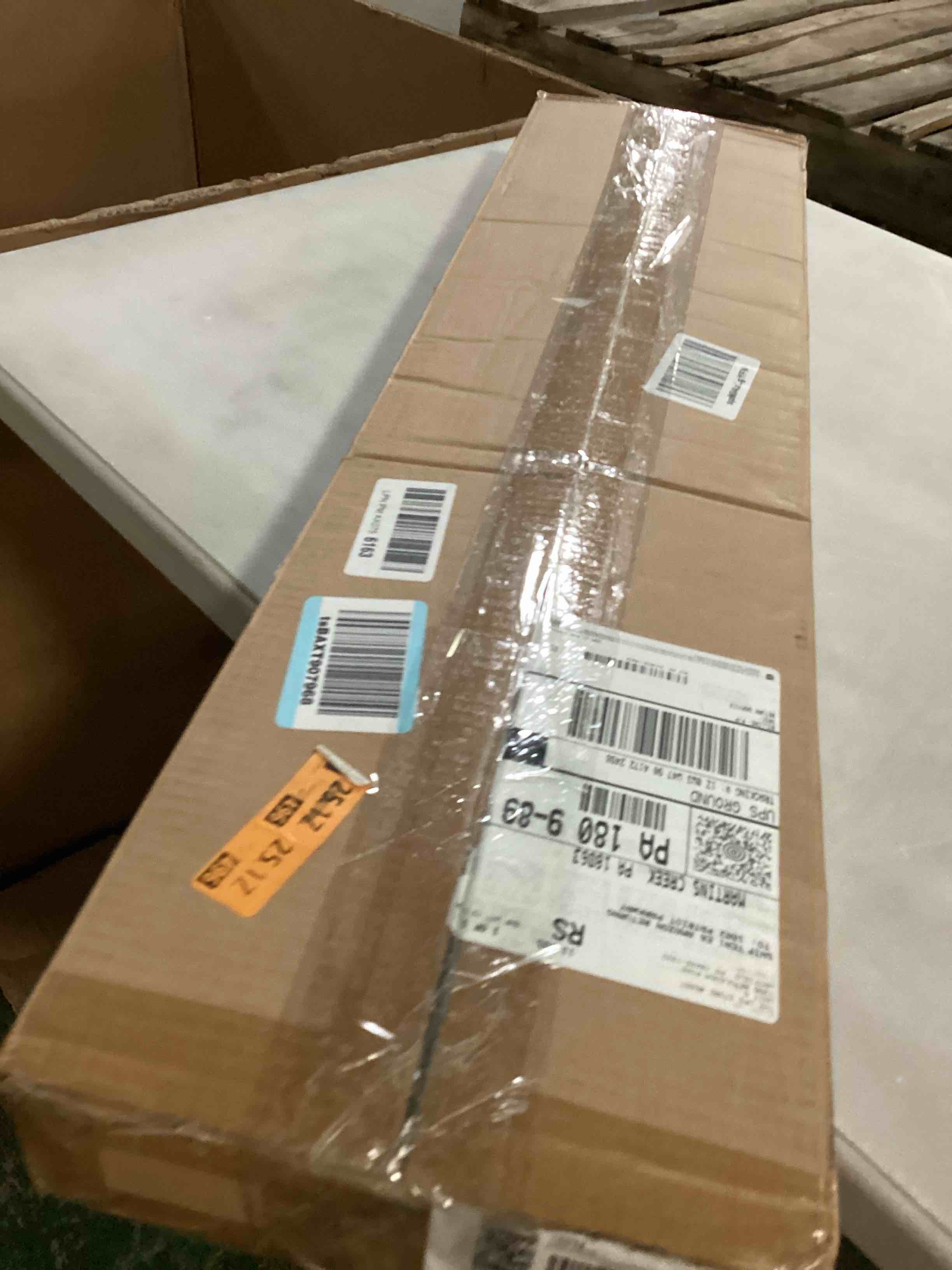 https://s3.amazonaws.com/lotting-images-prod/bidfta/YEL6711186_1732030118644.jpeg