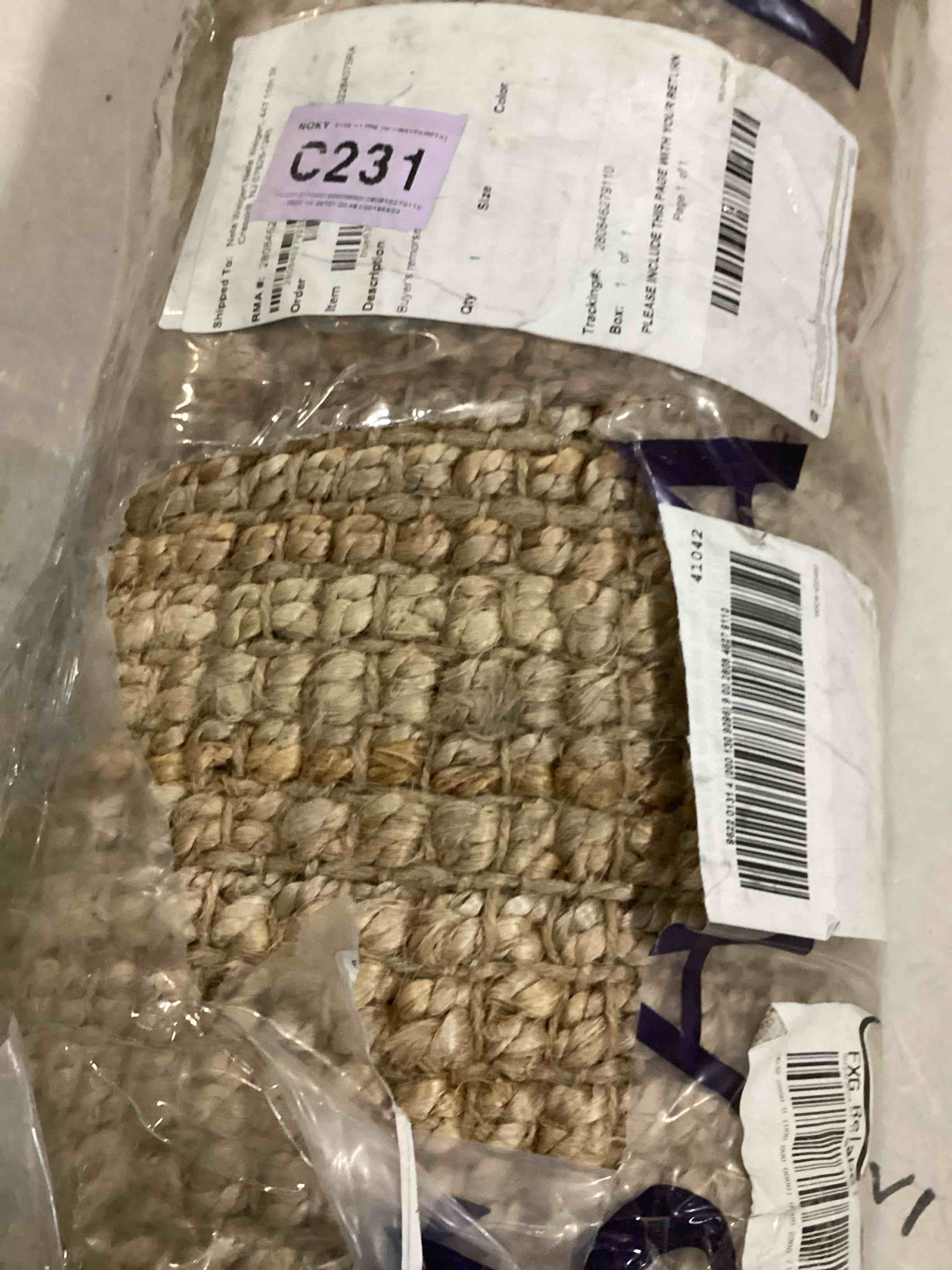 https://s3.amazonaws.com/lotting-images-prod/bidfta/YEL6711694_1730395536908.jpeg