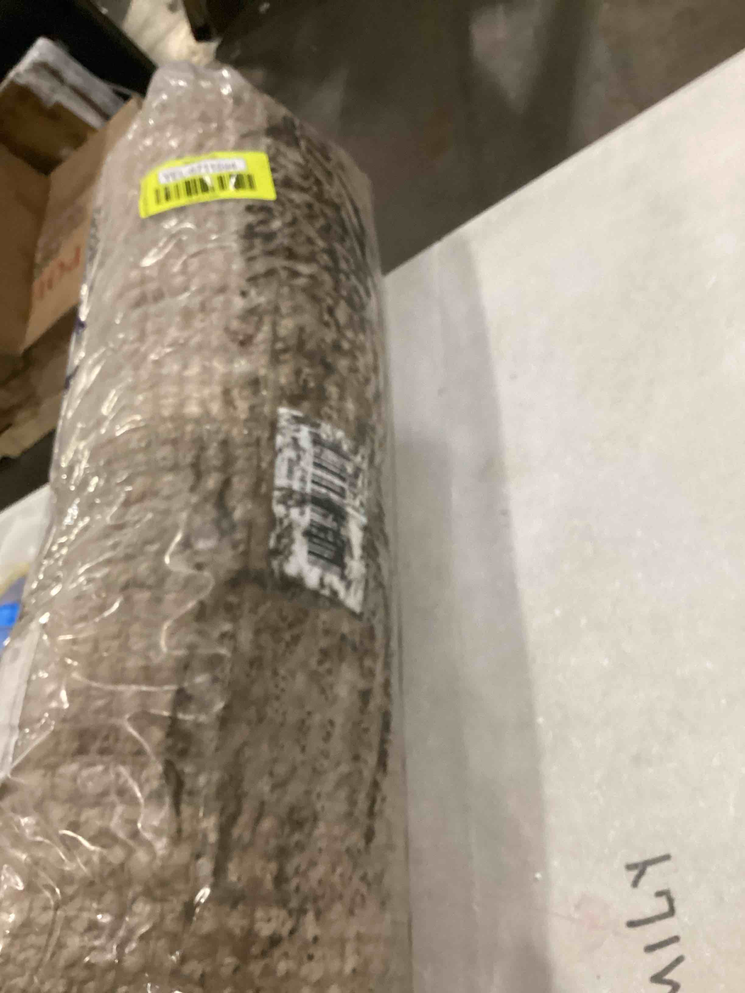 https://s3.amazonaws.com/lotting-images-prod/bidfta/YEL6711694_1730395568001.jpeg