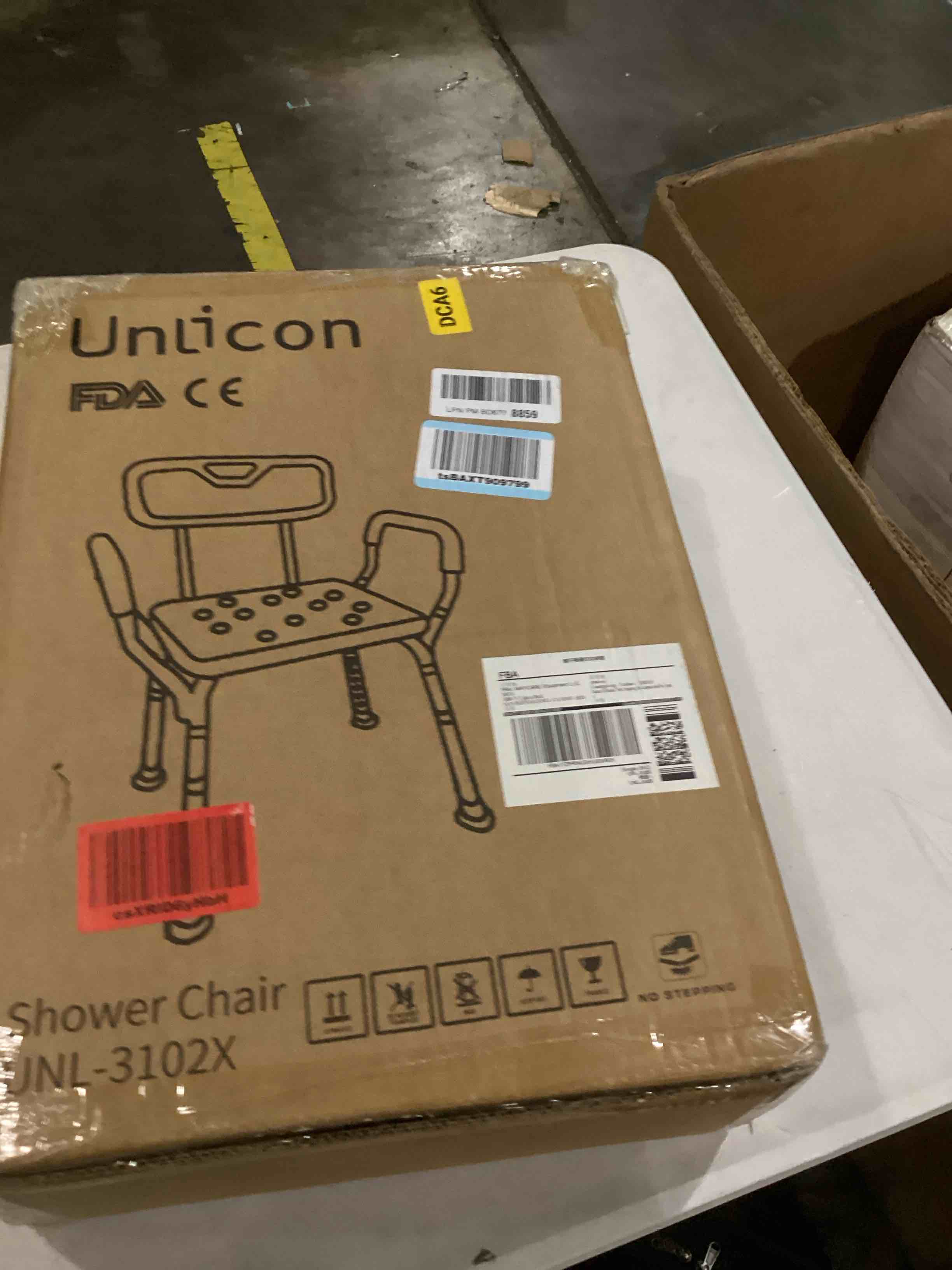 https://s3.amazonaws.com/lotting-images-prod/bidfta/YEL6711892_1730742987517.jpeg