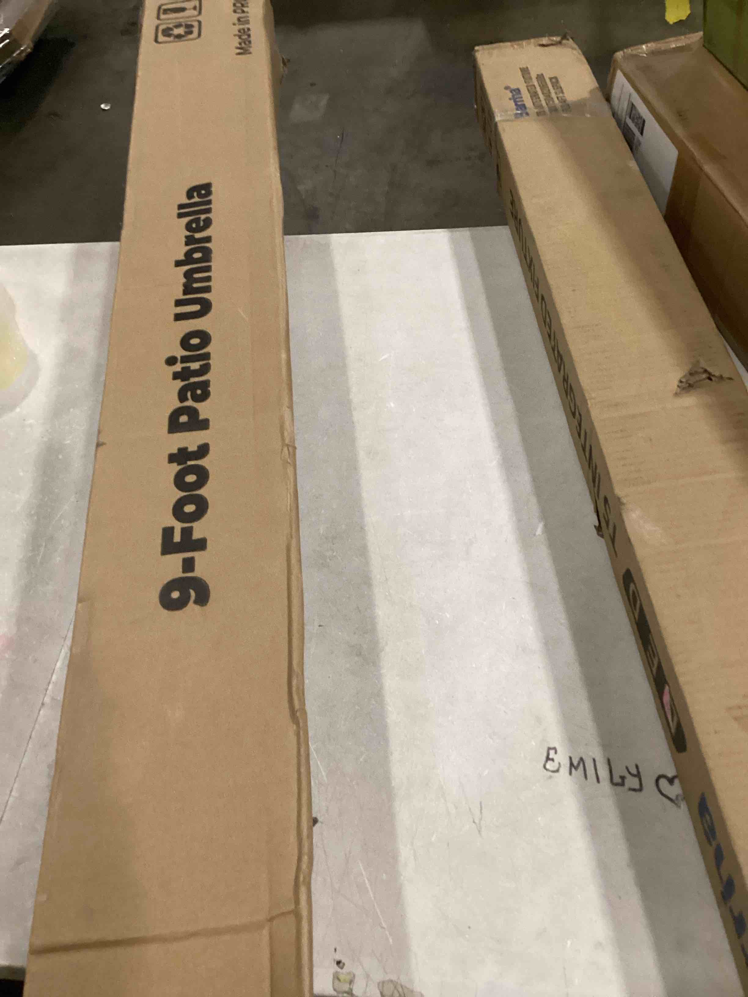 https://s3.amazonaws.com/lotting-images-prod/bidfta/YEL6711903_1730745470811.jpeg