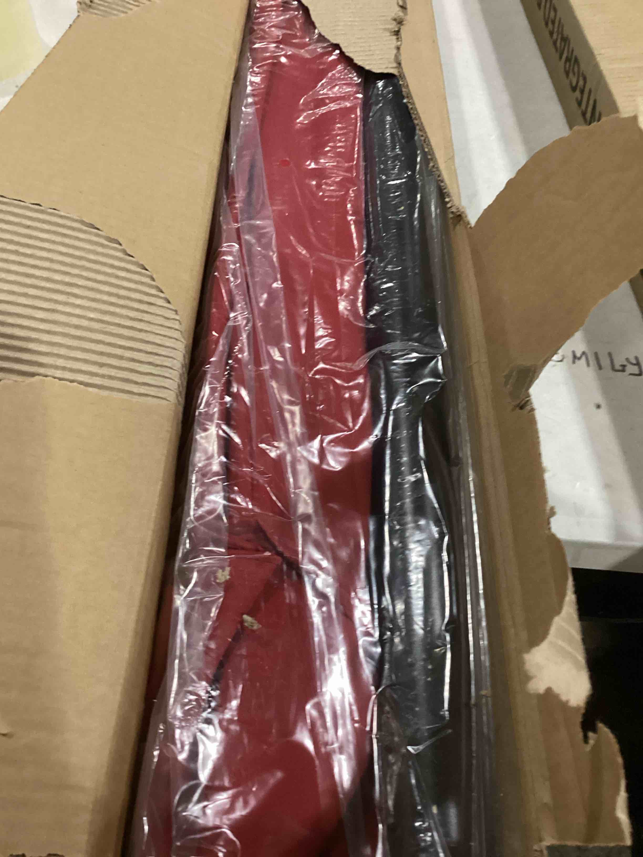 https://s3.amazonaws.com/lotting-images-prod/bidfta/YEL6711903_1730745497227.jpeg