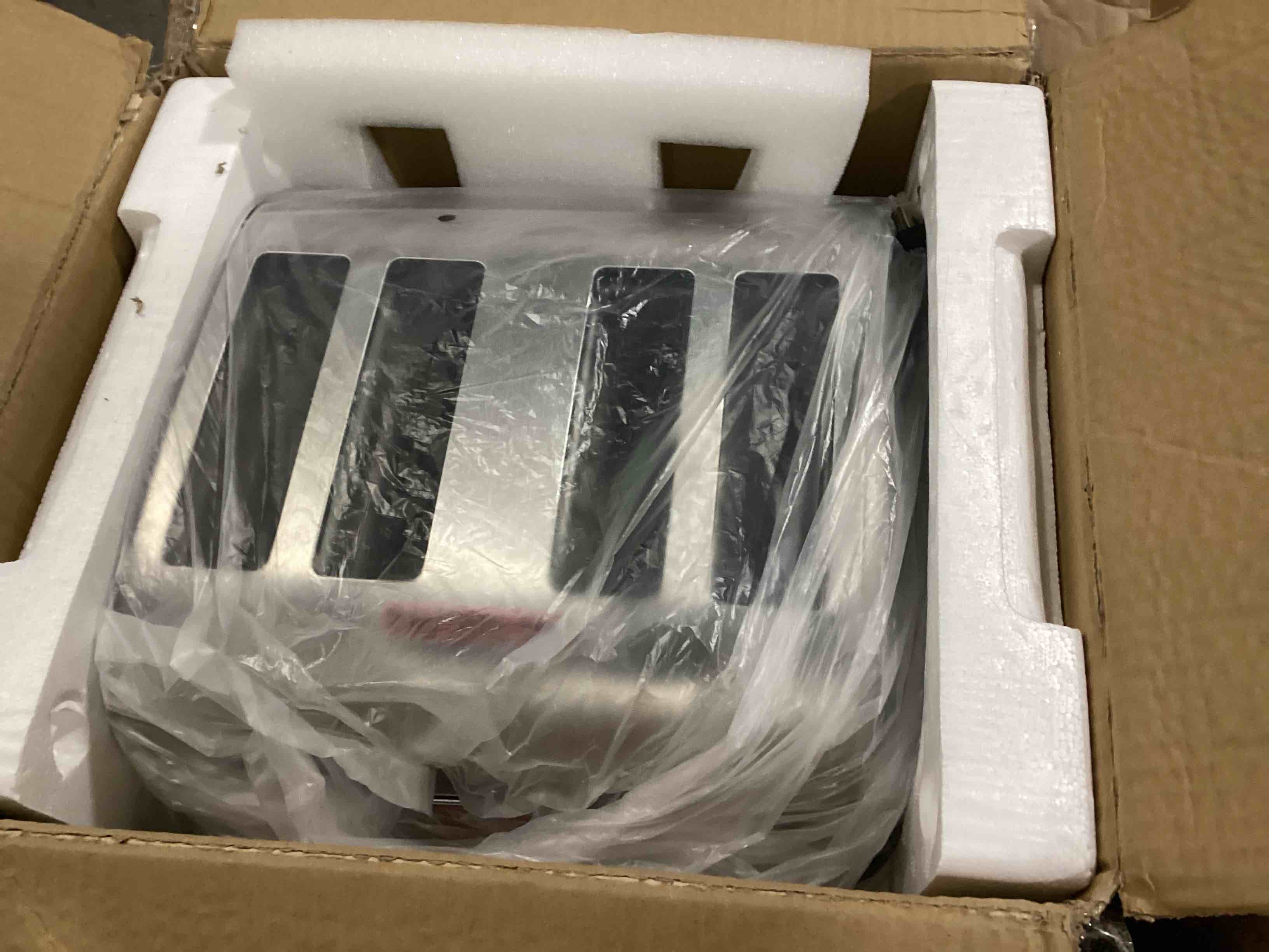 https://s3.amazonaws.com/lotting-images-prod/bidfta/YEL6712201_1730909488648.jpeg