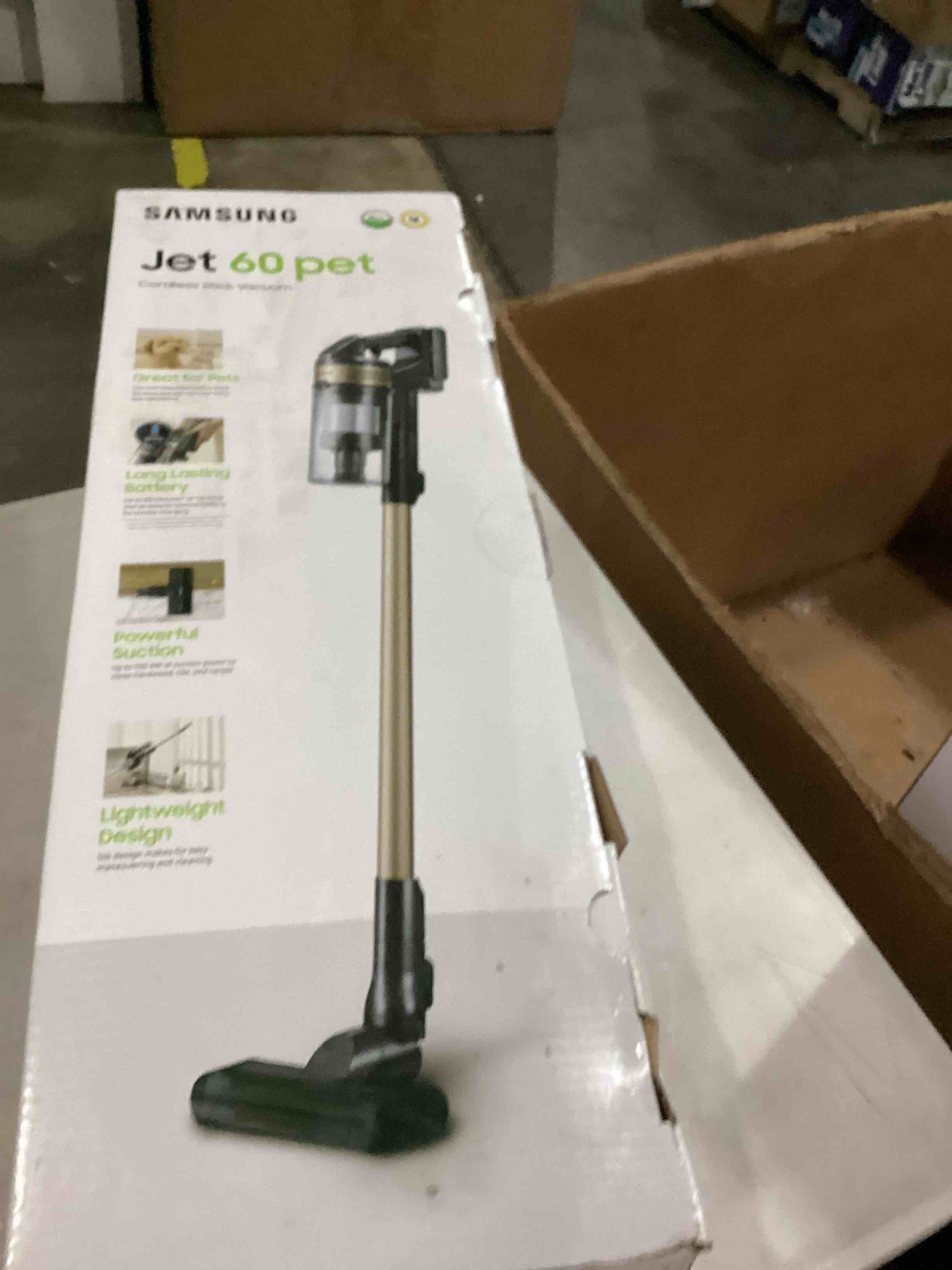 https://s3.amazonaws.com/lotting-images-prod/bidfta/YEL6712252_1730987501311.jpeg
