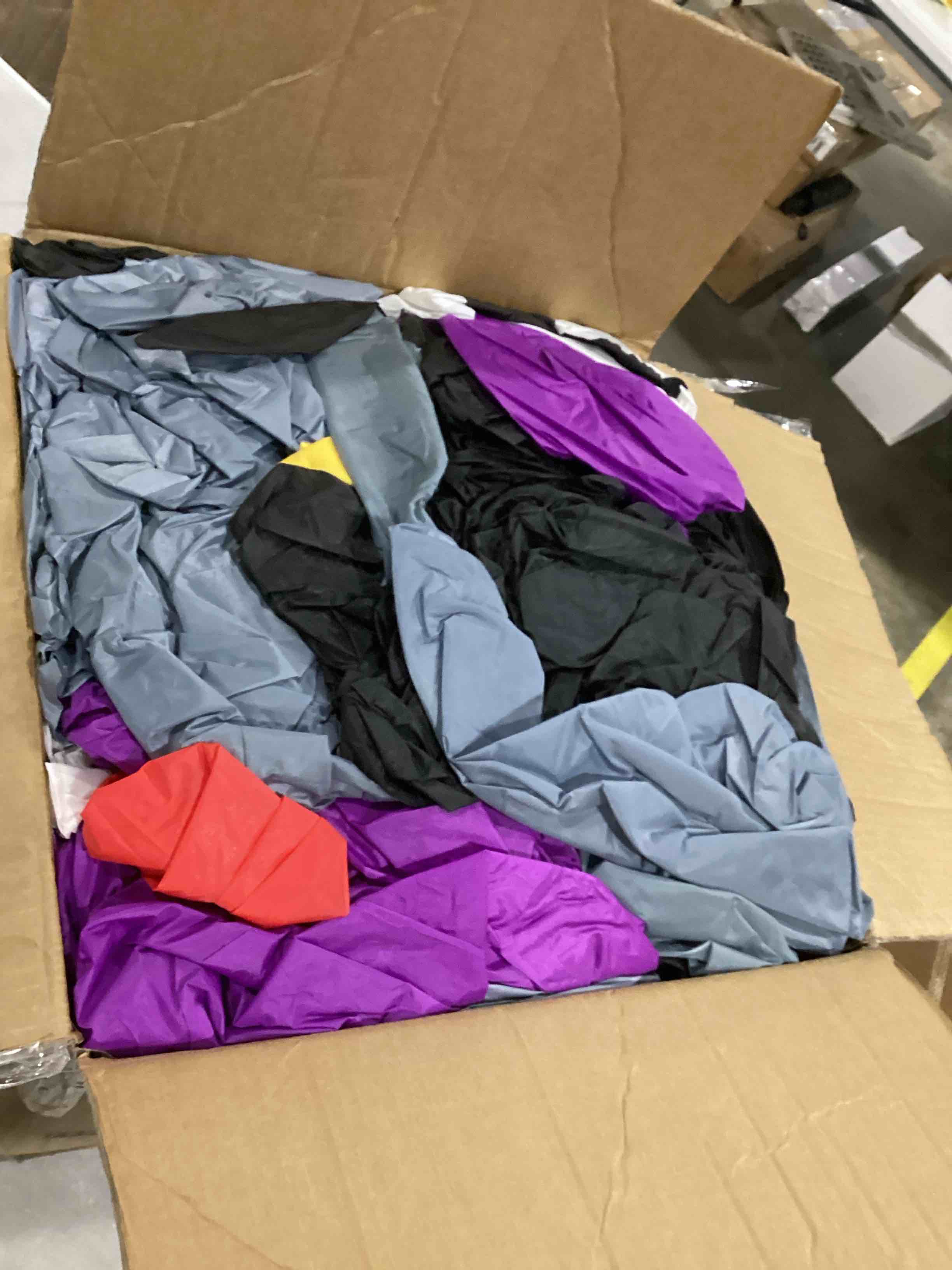 https://s3.amazonaws.com/lotting-images-prod/bidfta/YEL6712509_1731333261951.jpeg