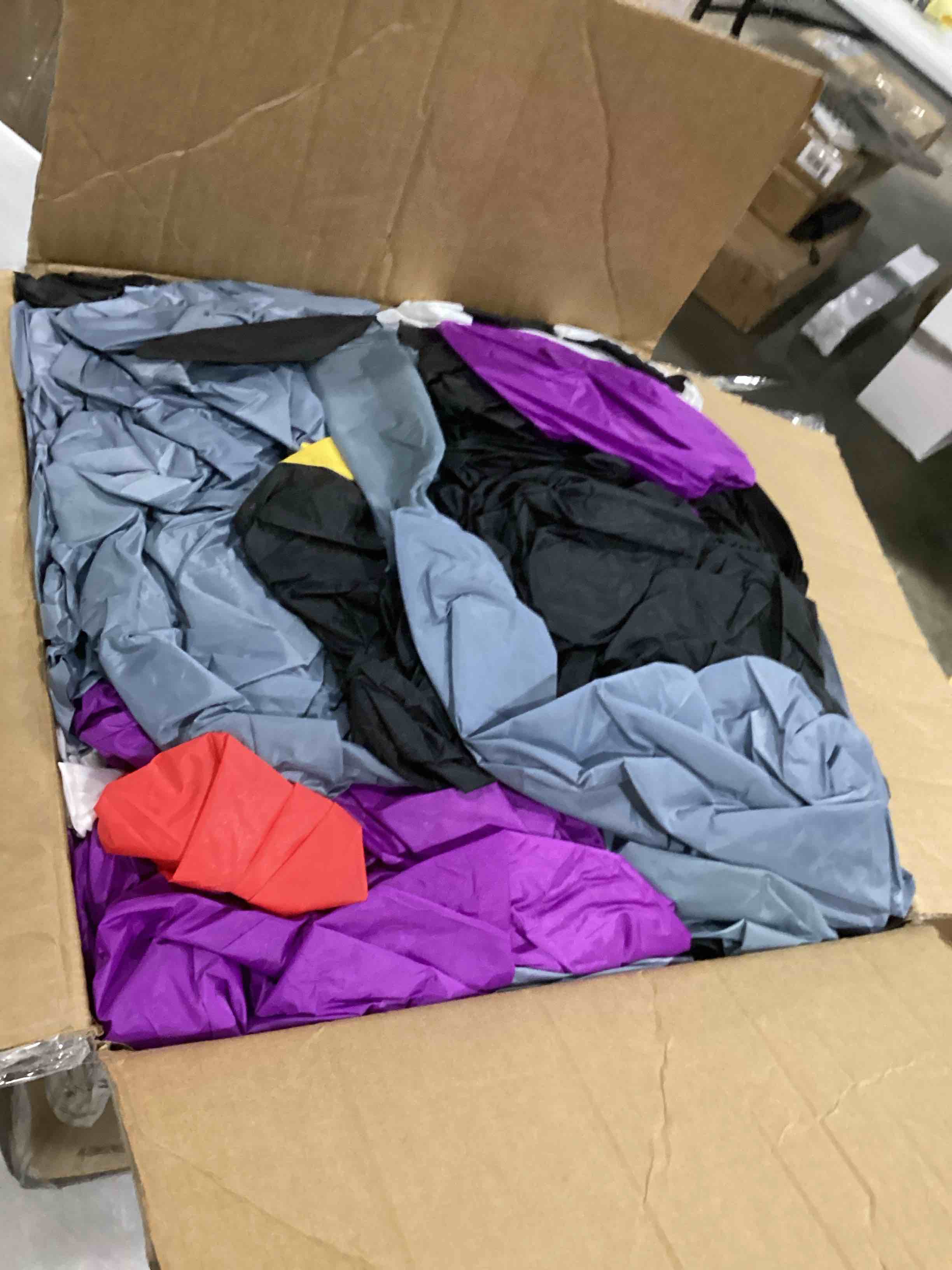 https://s3.amazonaws.com/lotting-images-prod/bidfta/YEL6712509_1731333263367.jpeg