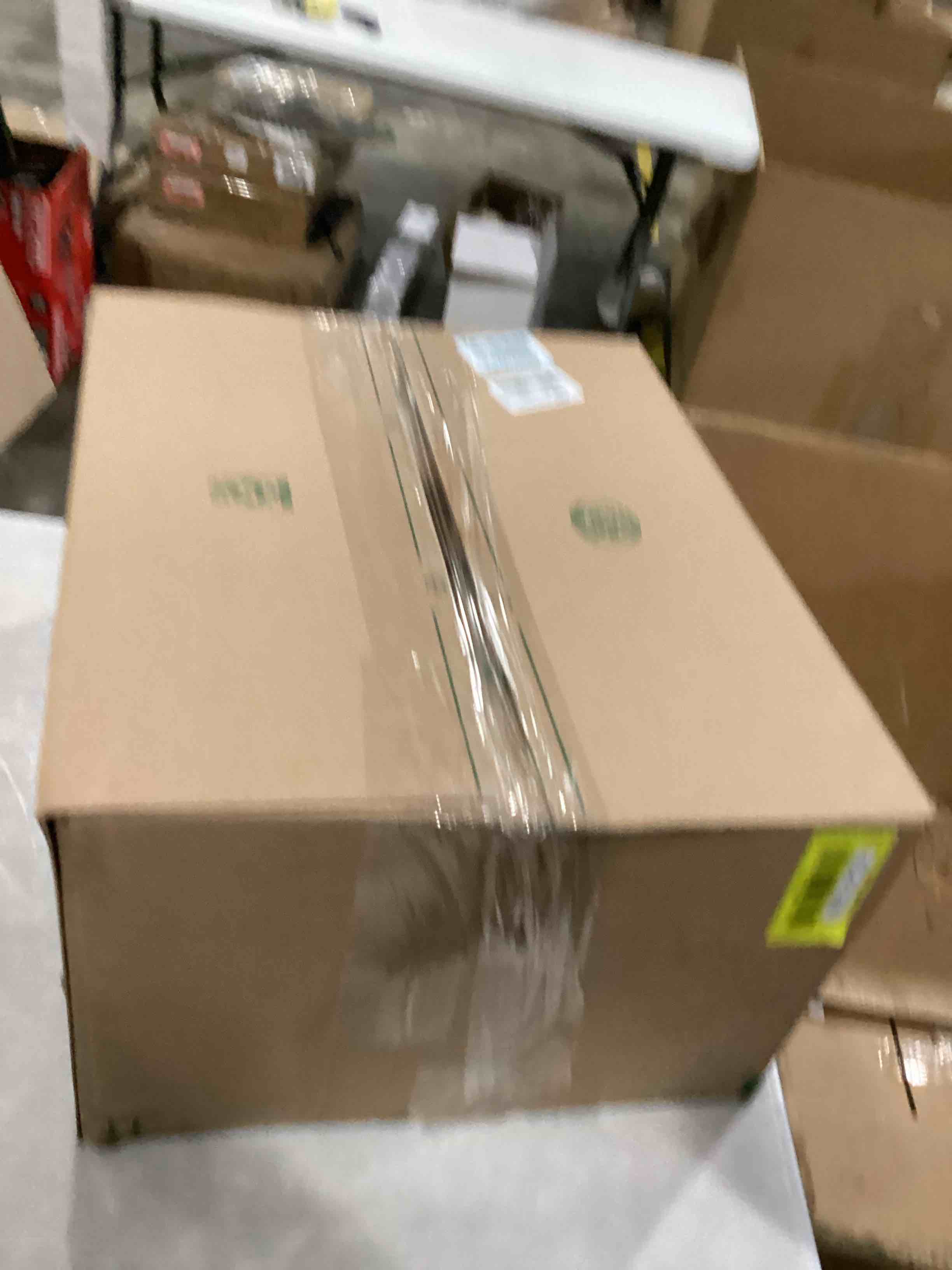 https://s3.amazonaws.com/lotting-images-prod/bidfta/YEL6712569_1731343822860.jpeg