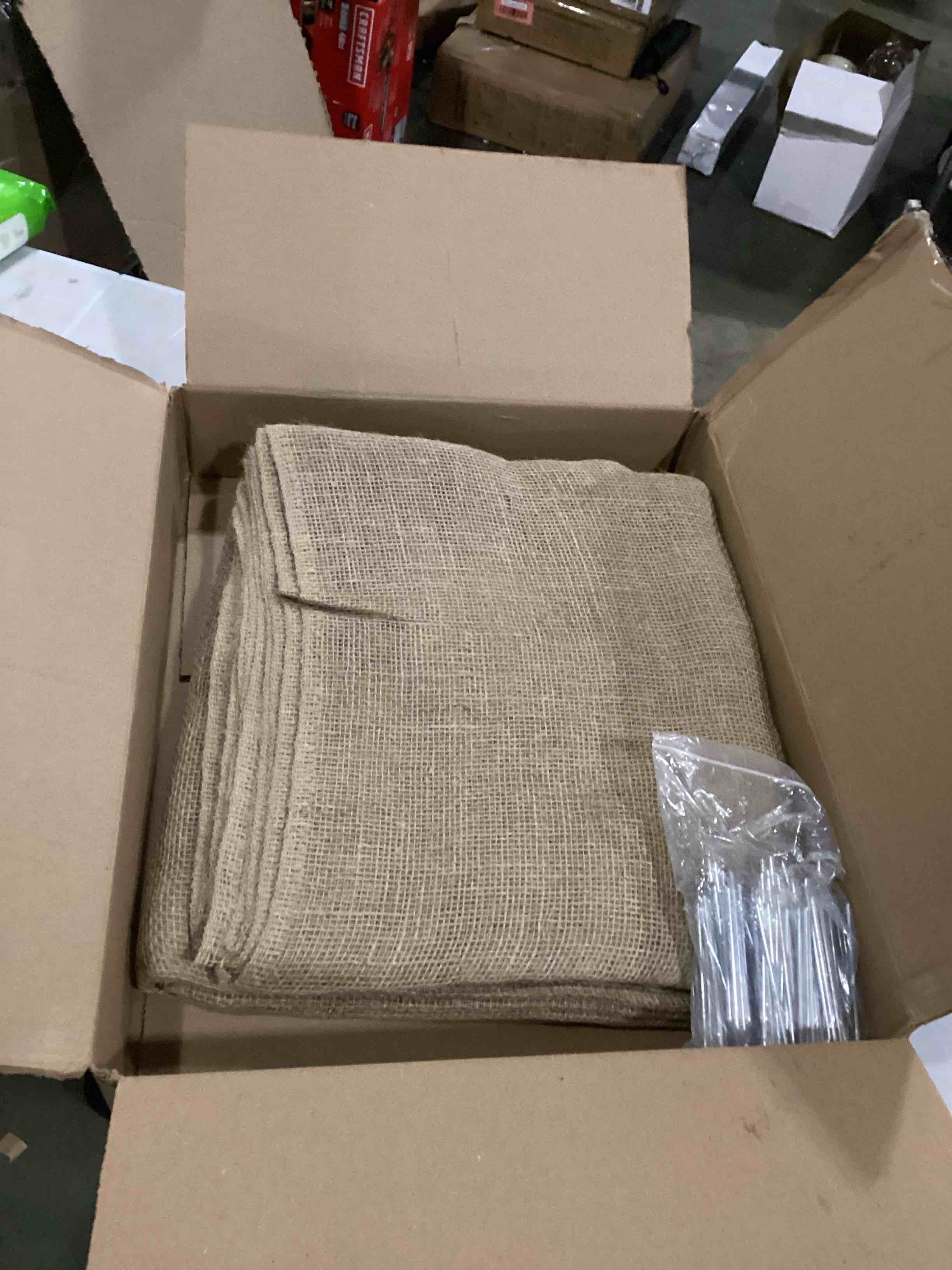 https://s3.amazonaws.com/lotting-images-prod/bidfta/YEL6712601_1731353954059.jpeg