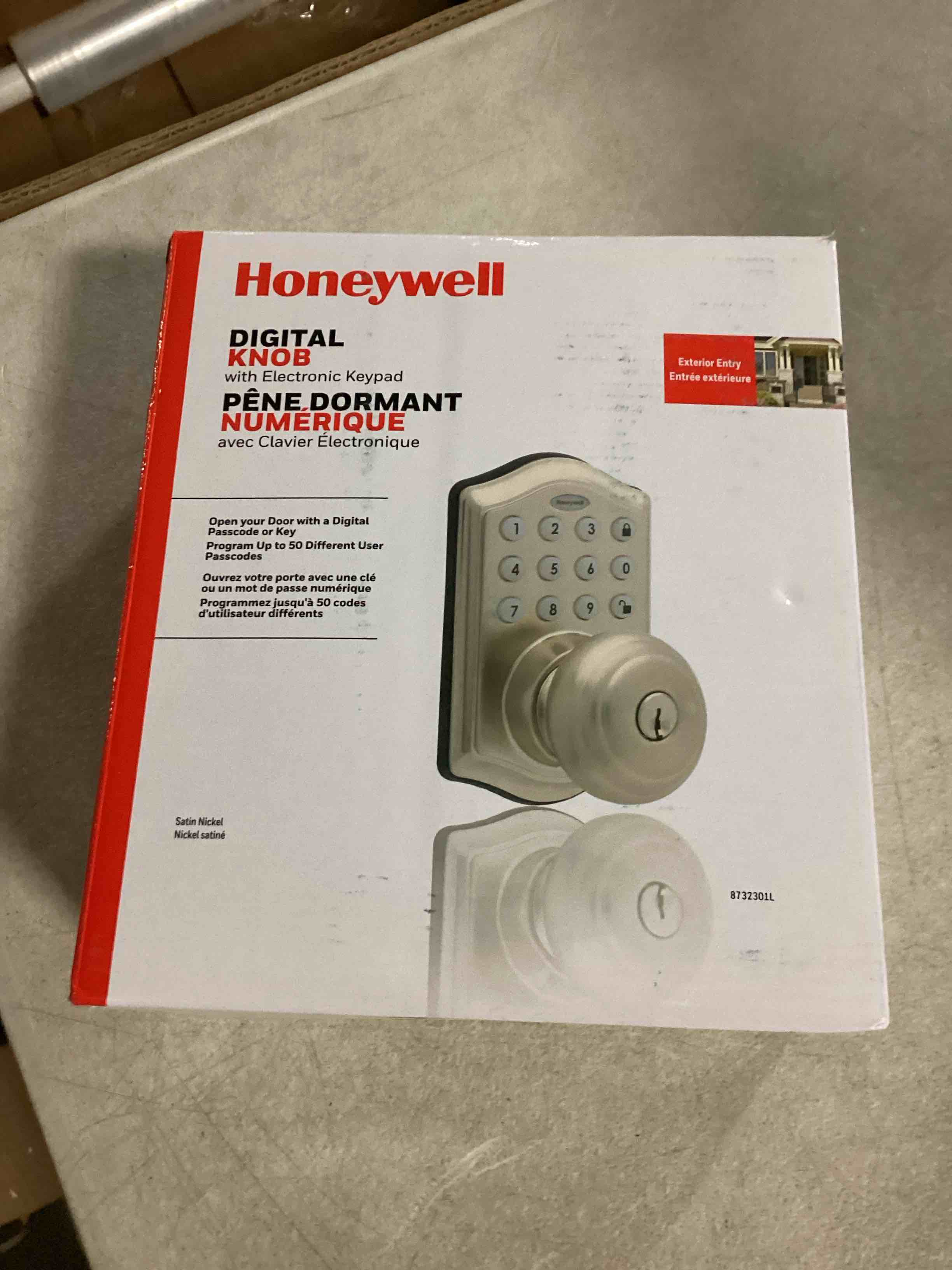 https://s3.amazonaws.com/lotting-images-prod/bidfta/YEL6713502_1731516095974.jpeg