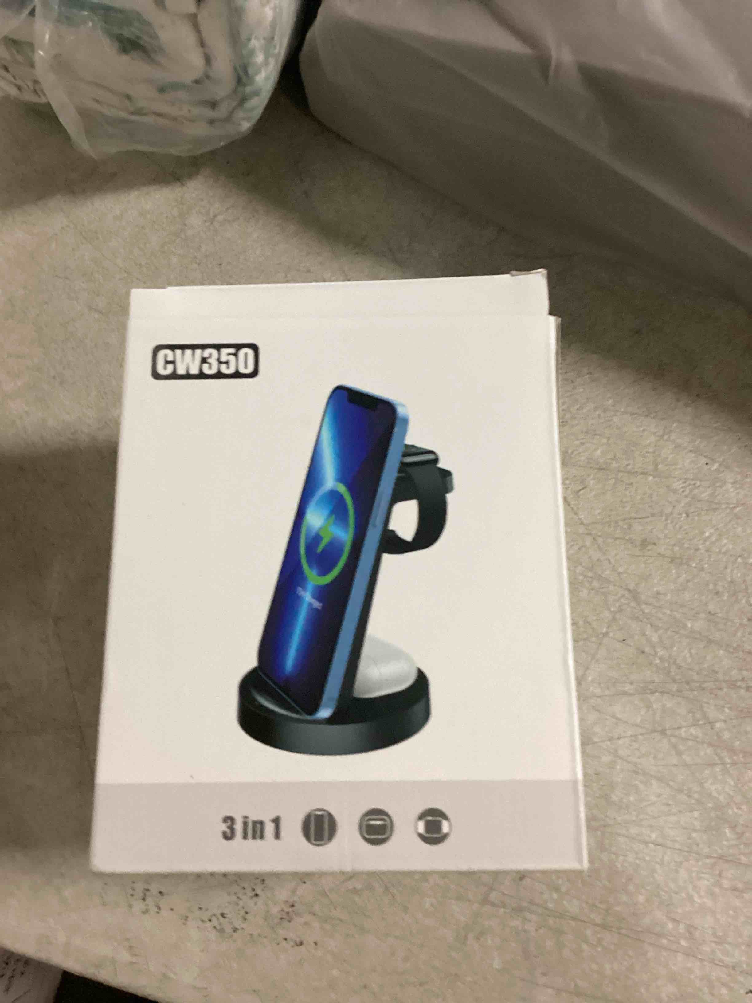 https://s3.amazonaws.com/lotting-images-prod/bidfta/YEL6713615_1731595994421.jpeg