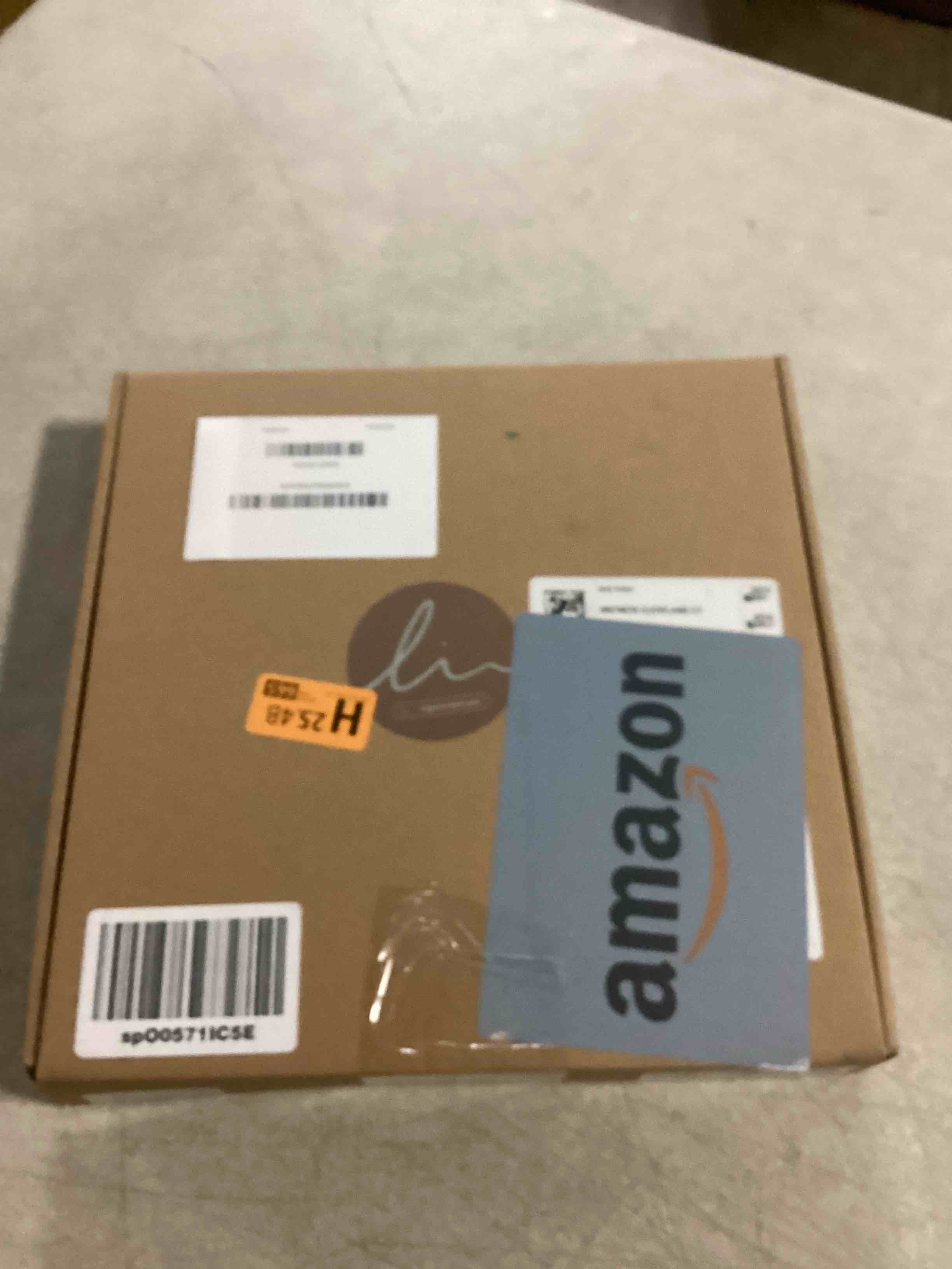 https://s3.amazonaws.com/lotting-images-prod/bidfta/YEL6714061_1731952986518.jpeg