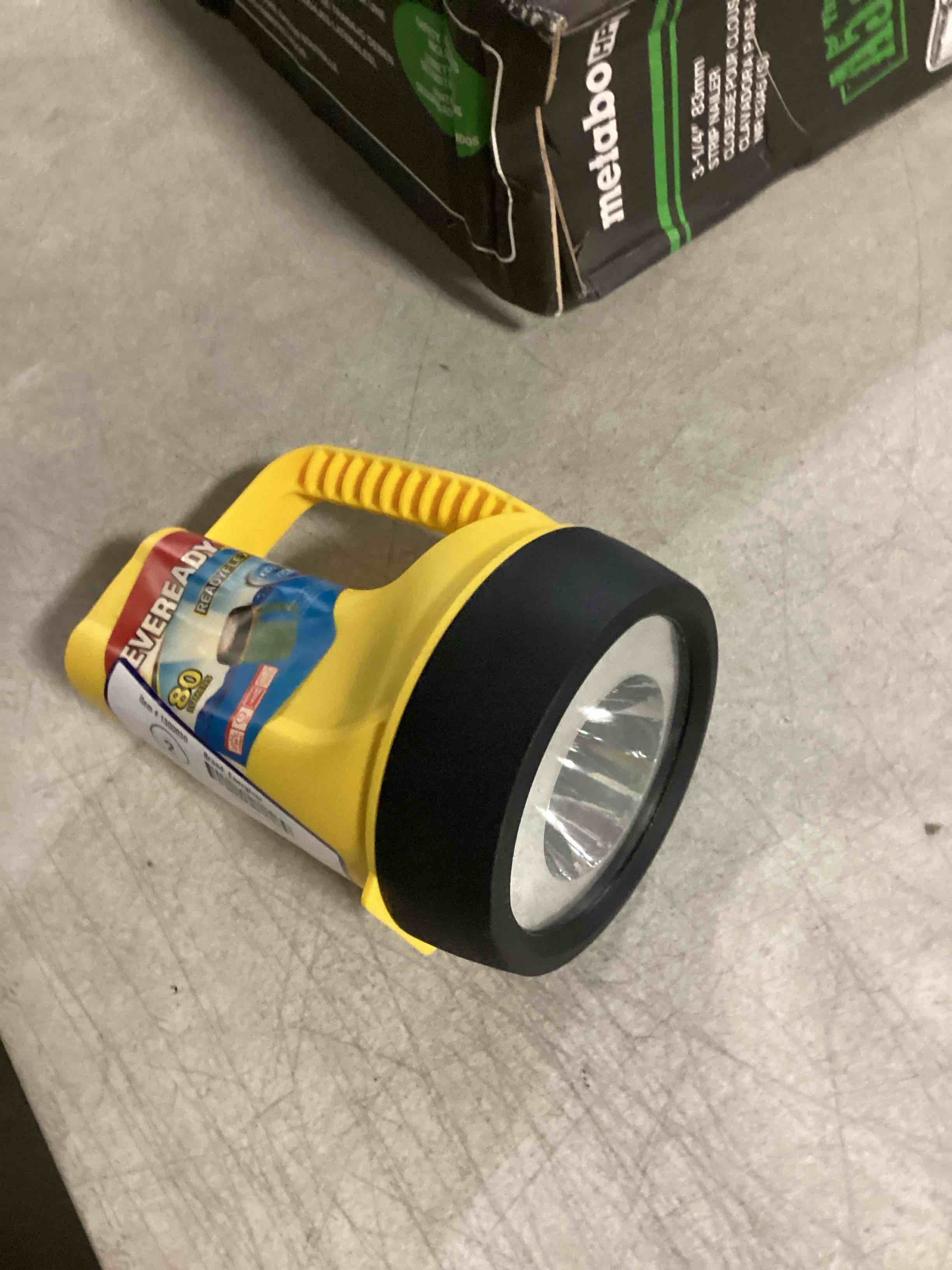 https://s3.amazonaws.com/lotting-images-prod/bidfta/YEL6714364_1732112398044.jpeg