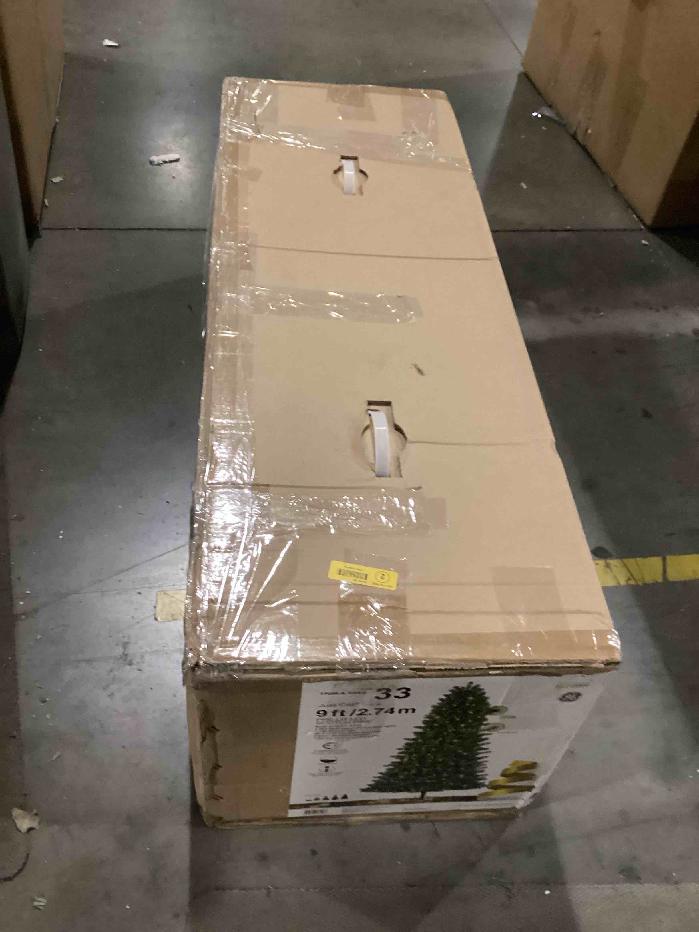 https://s3.amazonaws.com/lotting-images-prod/bidfta/YEL6717081_1736352822670.jpeg