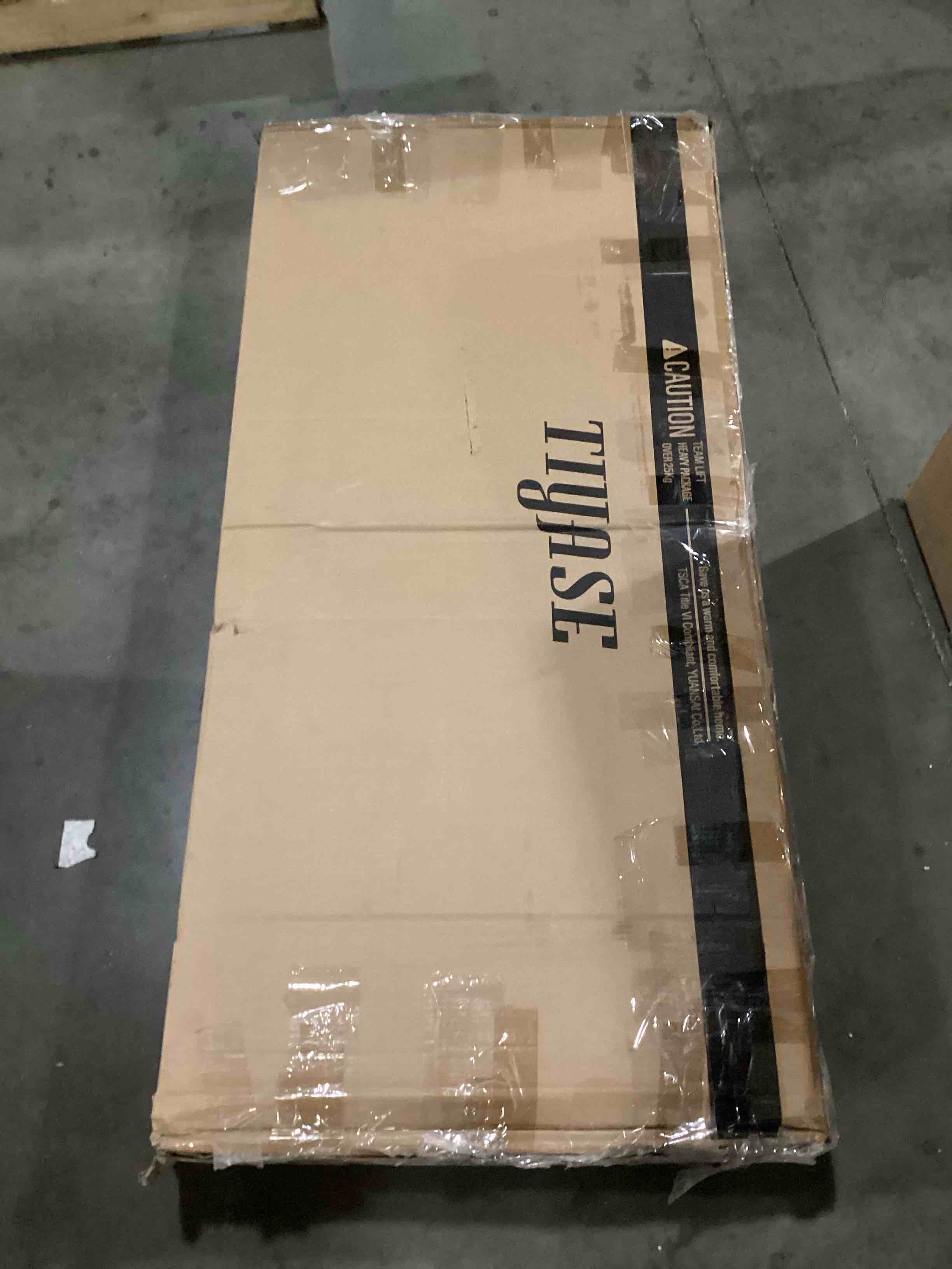 https://s3.amazonaws.com/lotting-images-prod/bidfta/YEL6717214_1736770768509.jpeg