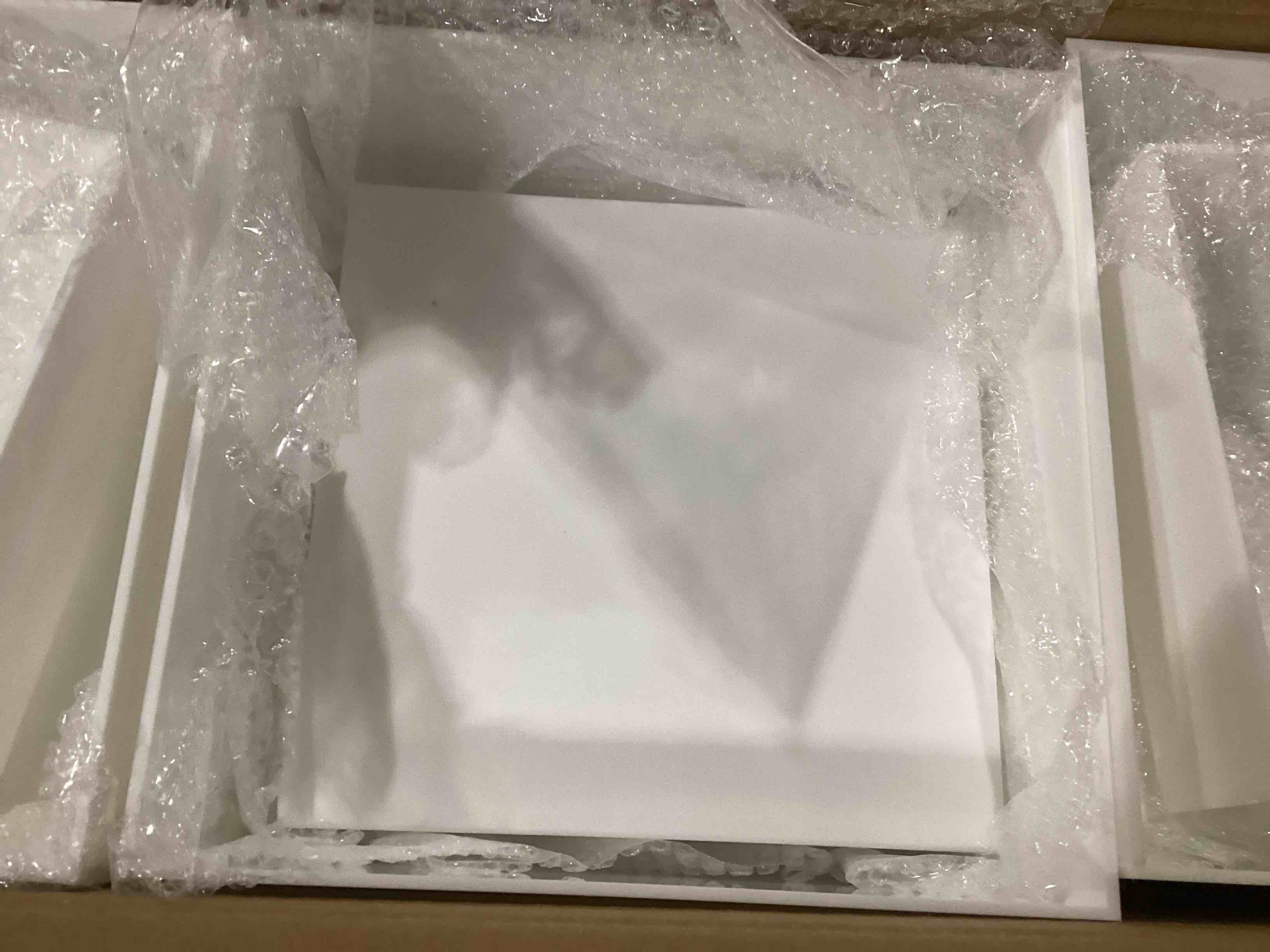 https://s3.amazonaws.com/lotting-images-prod/bidfta/YEL6717277_1736793827961.jpeg