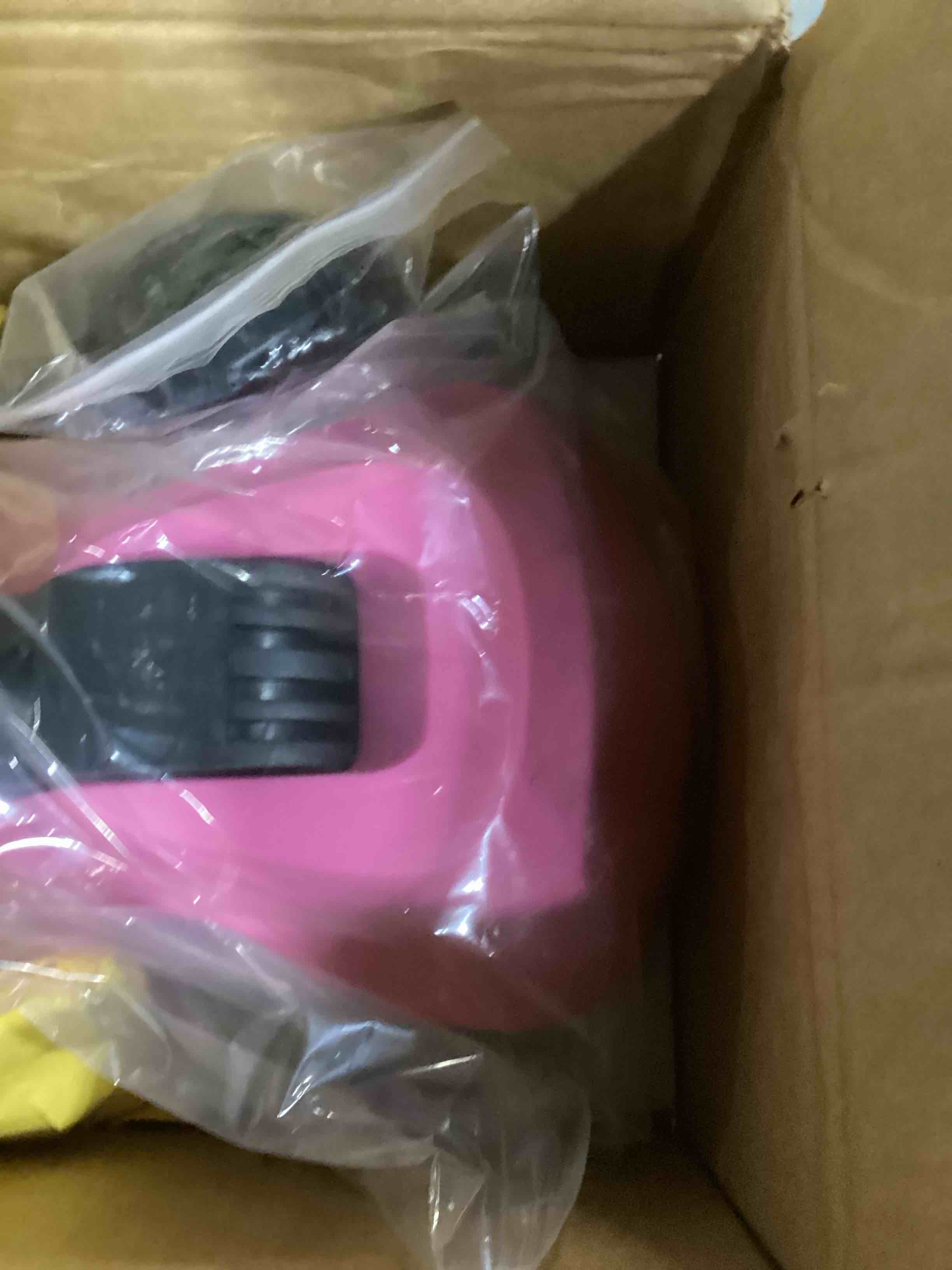 https://s3.amazonaws.com/lotting-images-prod/bidfta/YEL6717426_1736951519705.jpeg