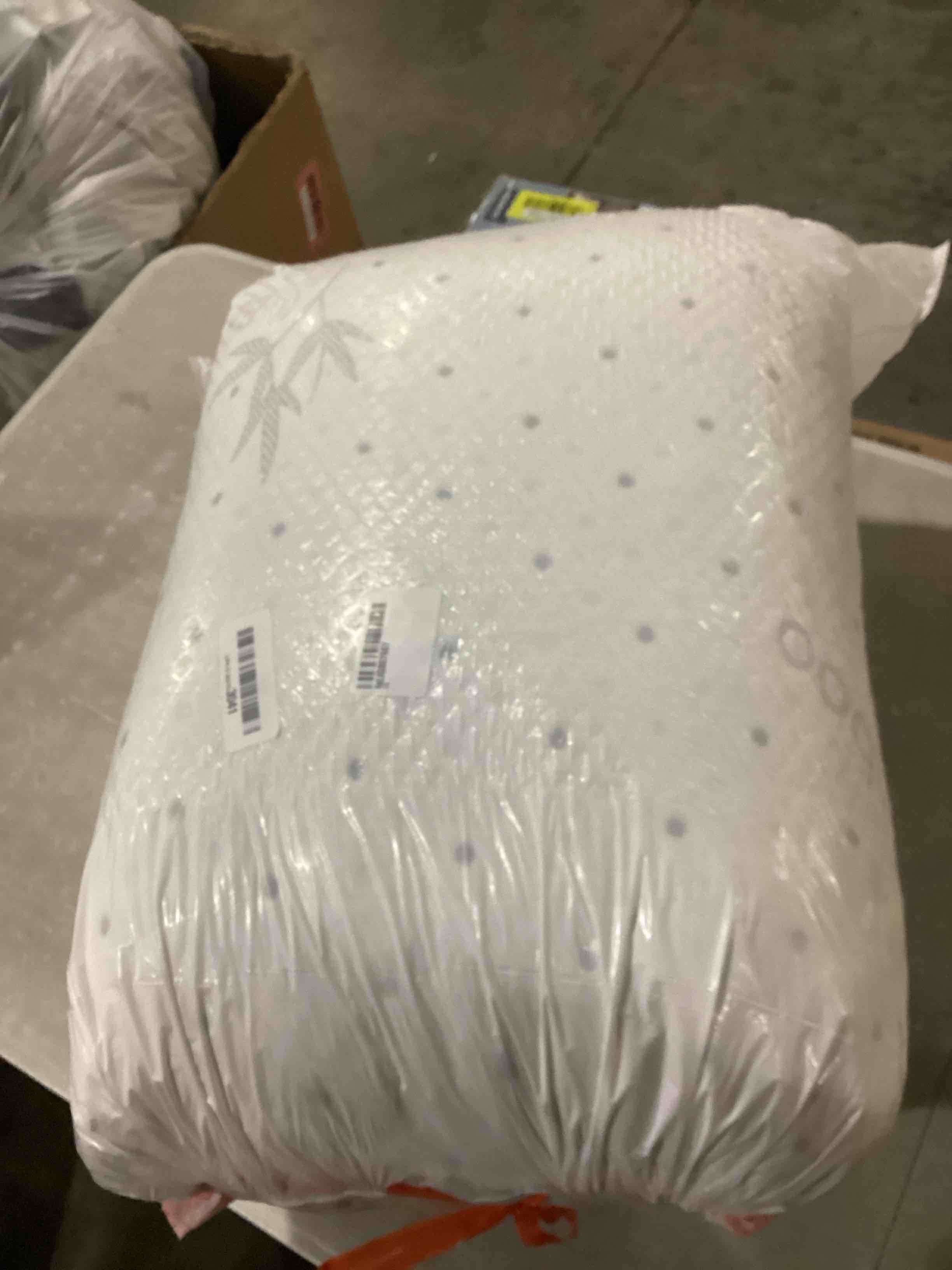 https://s3.amazonaws.com/lotting-images-prod/bidfta/YEL6717667_1733946256432.jpeg