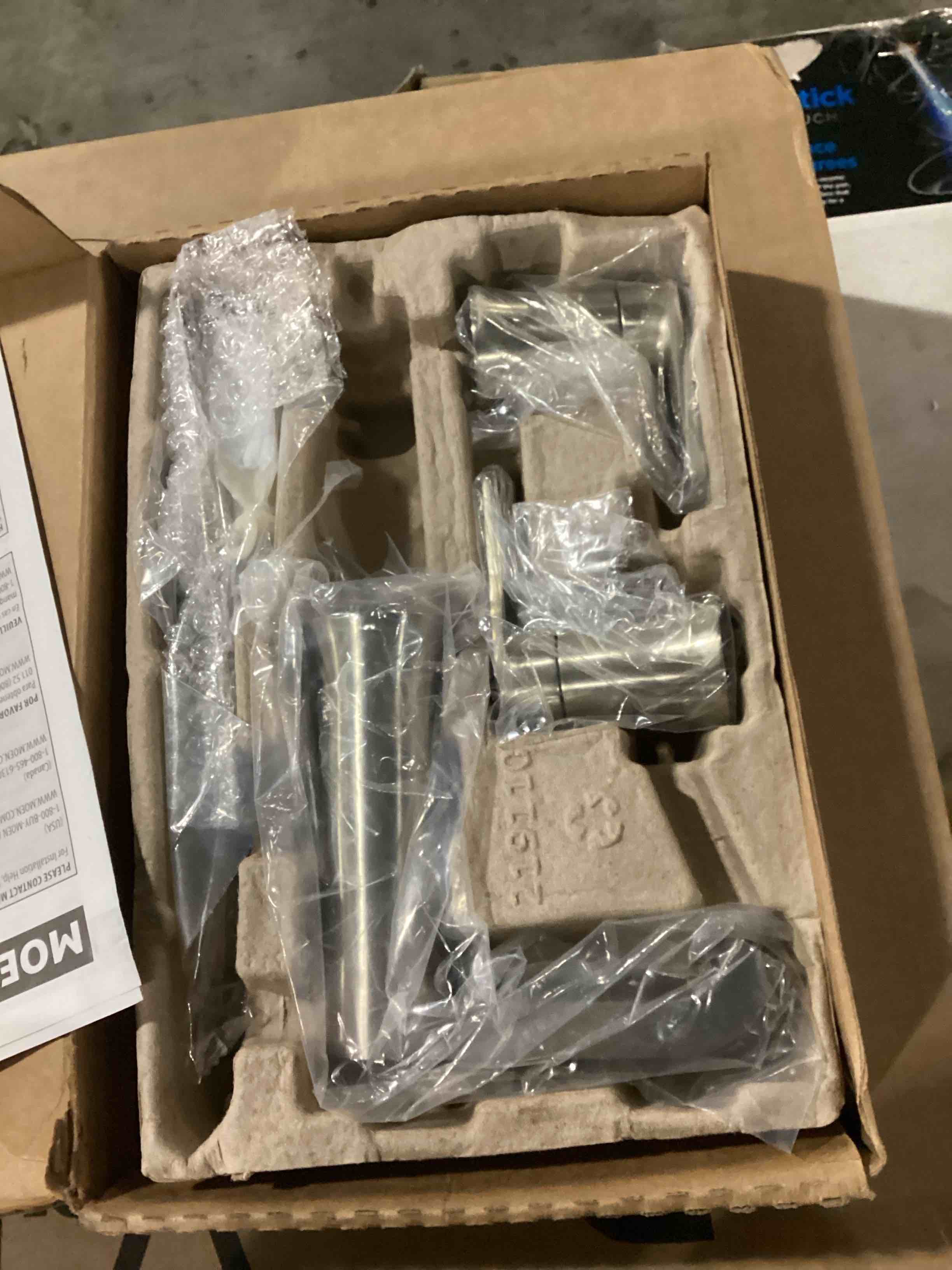 https://s3.amazonaws.com/lotting-images-prod/bidfta/YEL6718864_1734975701218.jpeg
