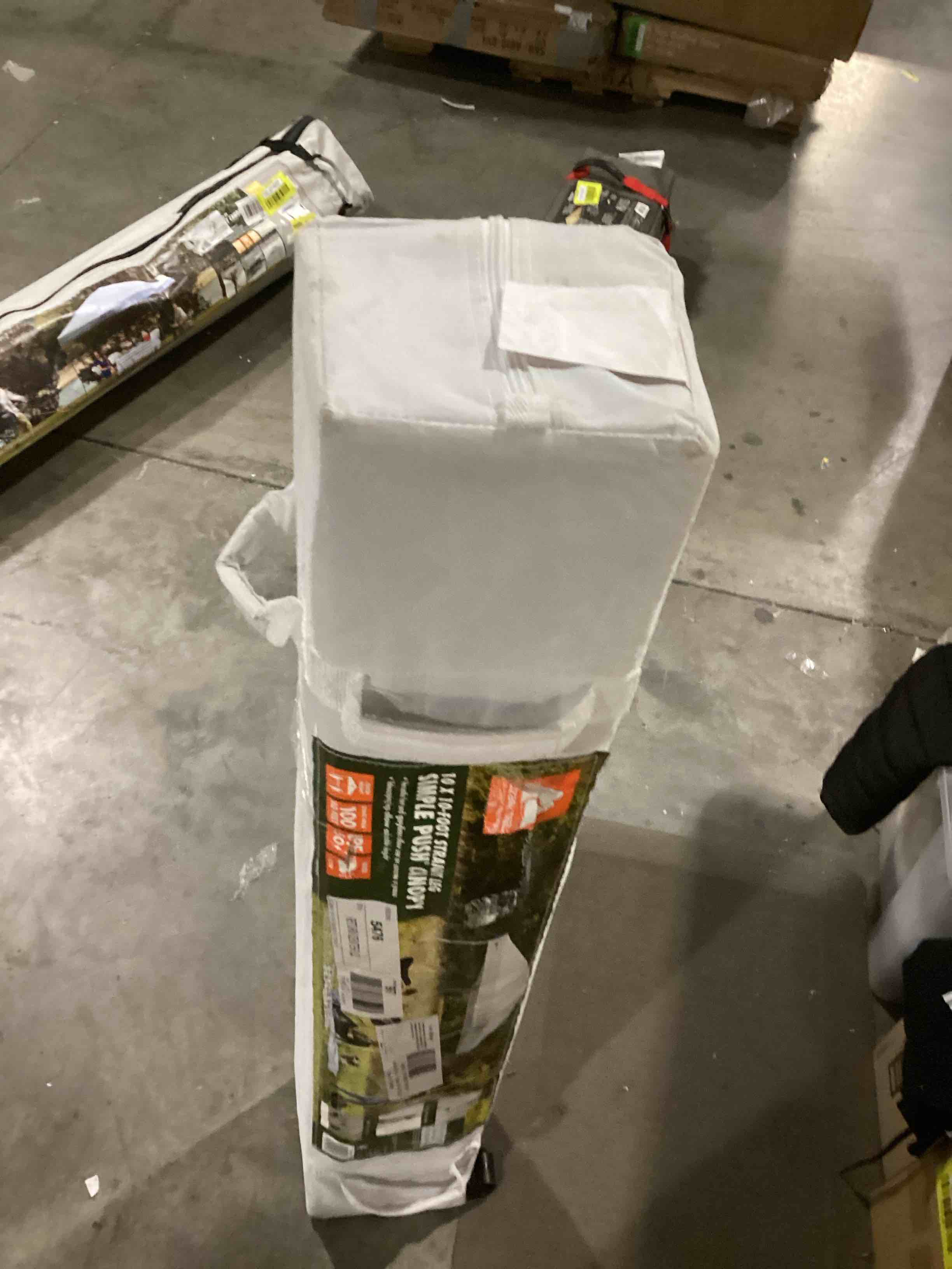 https://s3.amazonaws.com/lotting-images-prod/bidfta/YEL6718938_1735049927269.jpeg