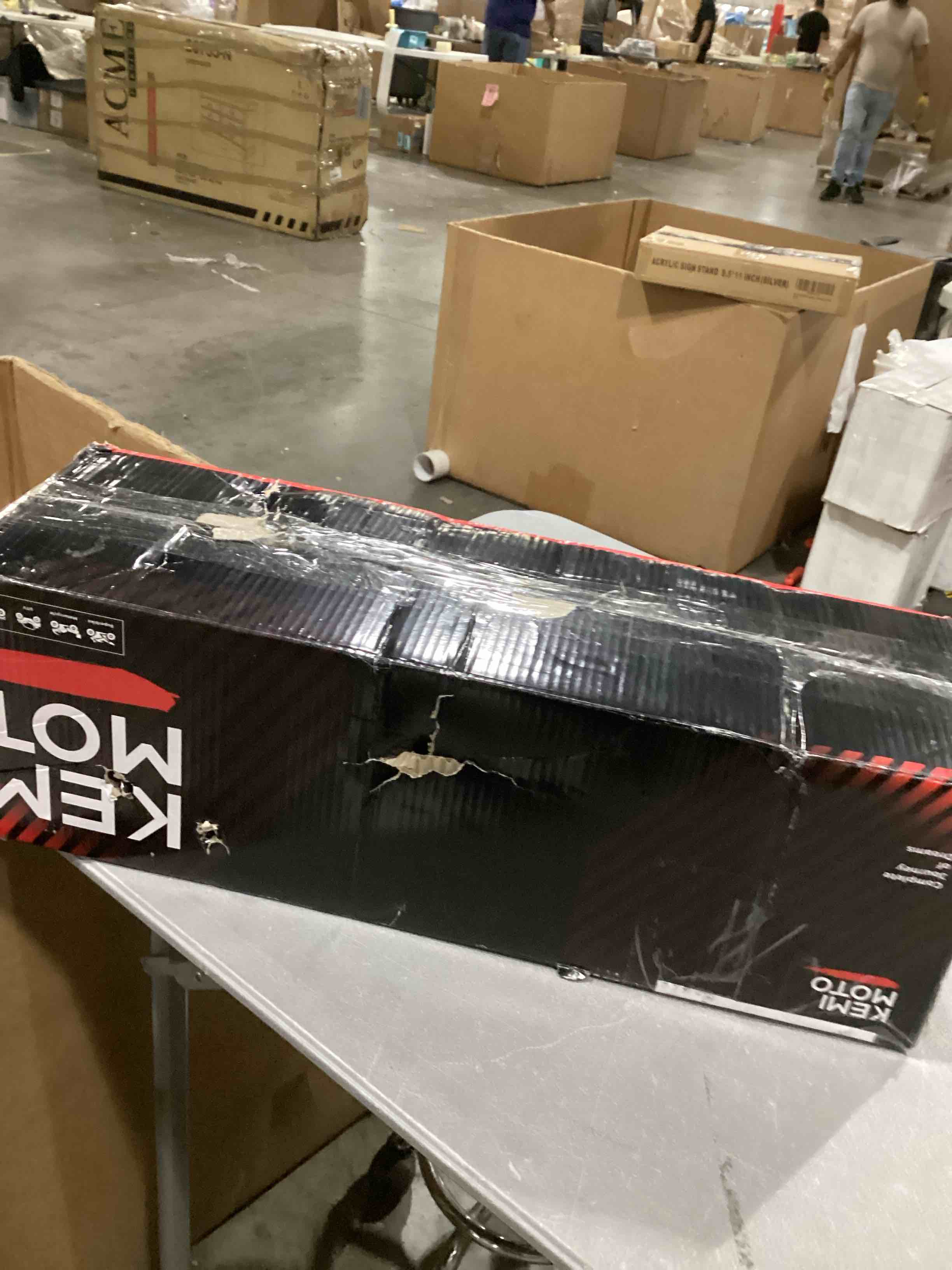 https://s3.amazonaws.com/lotting-images-prod/bidfta/YEL6719723_1732894659832.jpeg