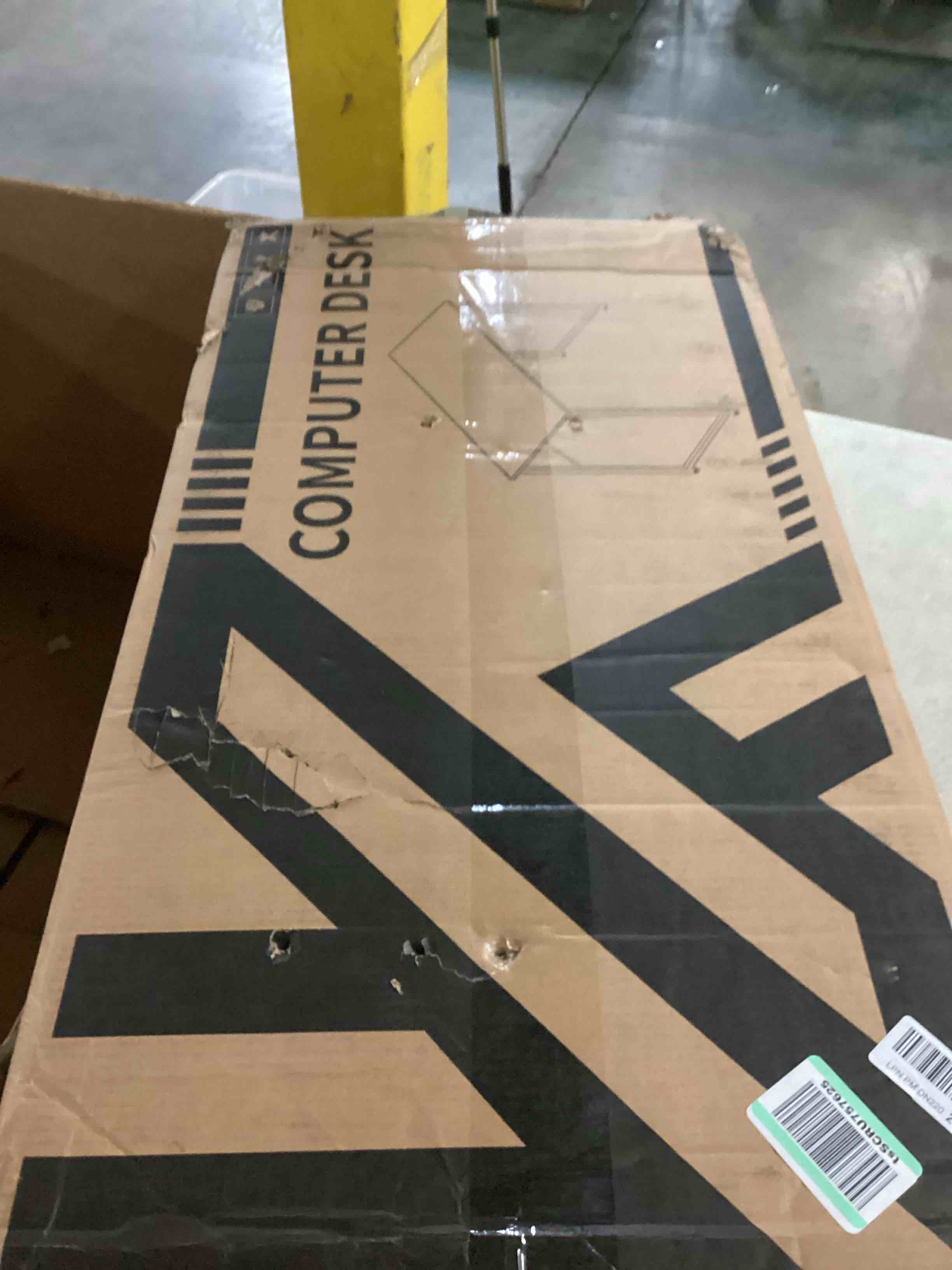 https://s3.amazonaws.com/lotting-images-prod/bidfta/YEL6720709_1735568187334.jpeg