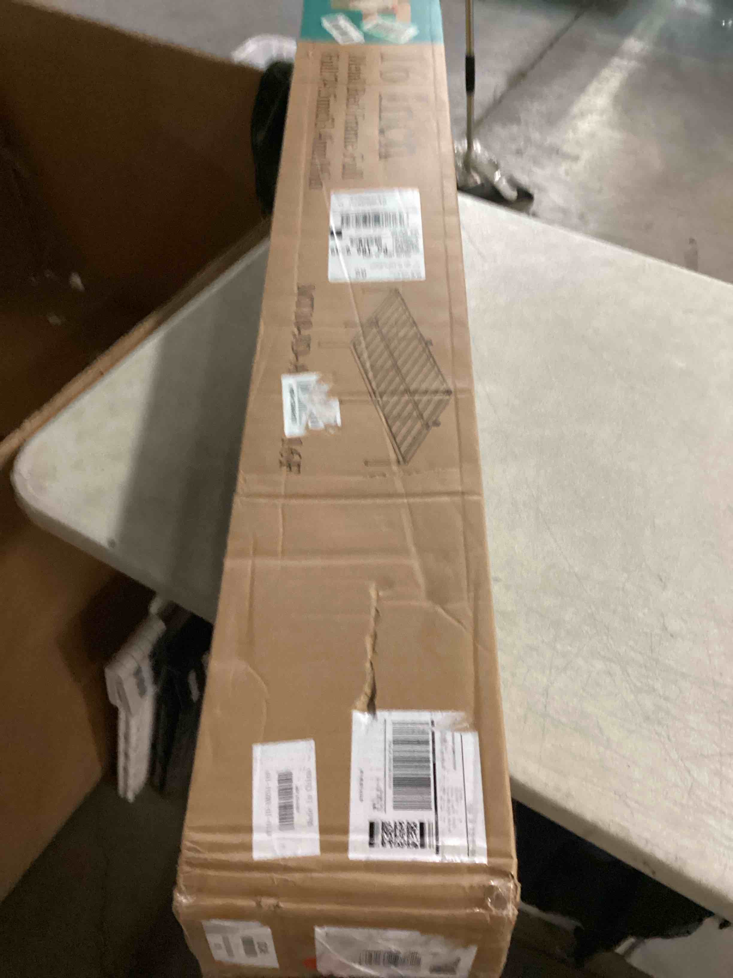 https://s3.amazonaws.com/lotting-images-prod/bidfta/YEL6720715_1735569093988.jpeg