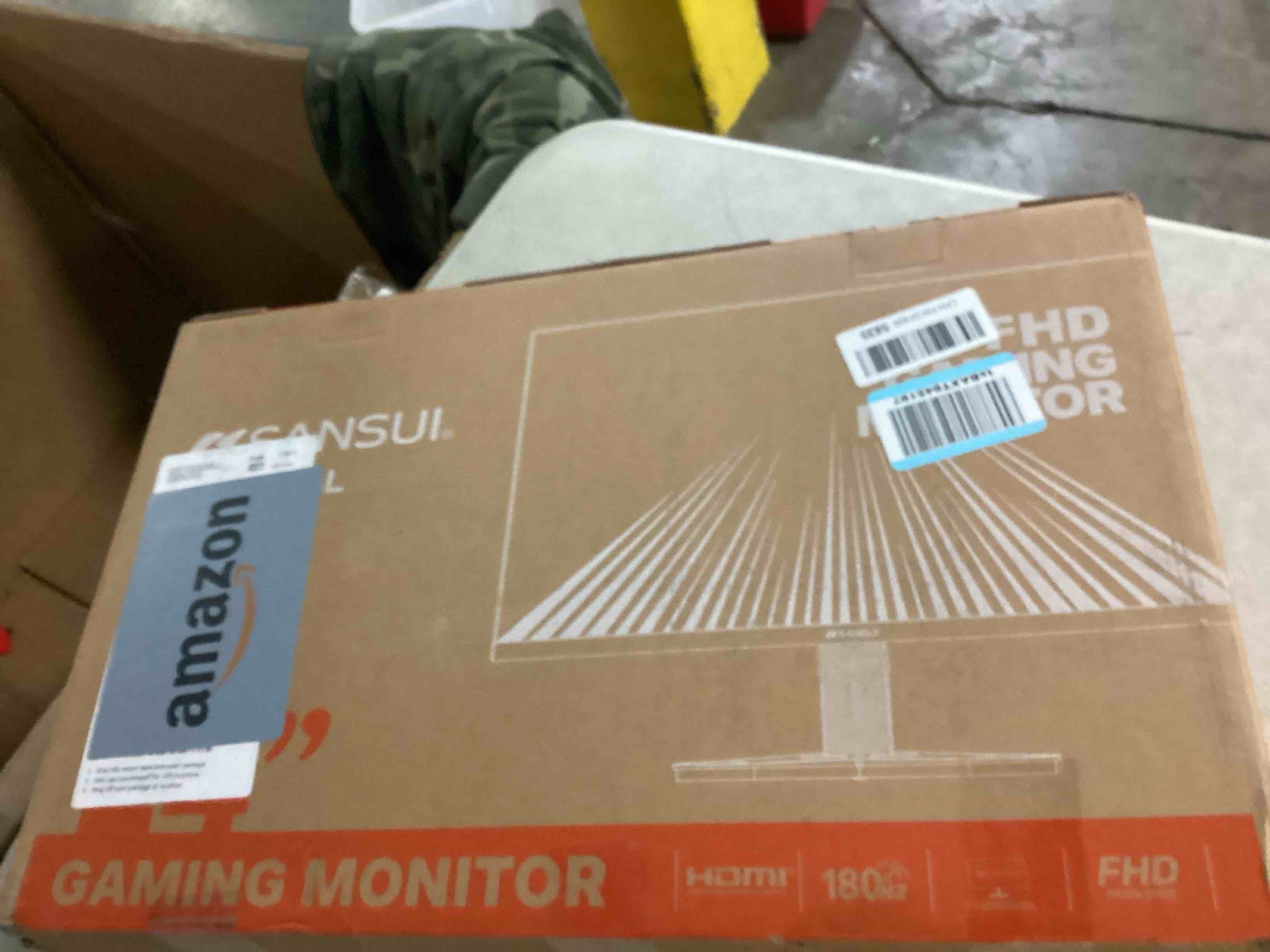 https://s3.amazonaws.com/lotting-images-prod/bidfta/YEL6720822_1735586570575.jpeg