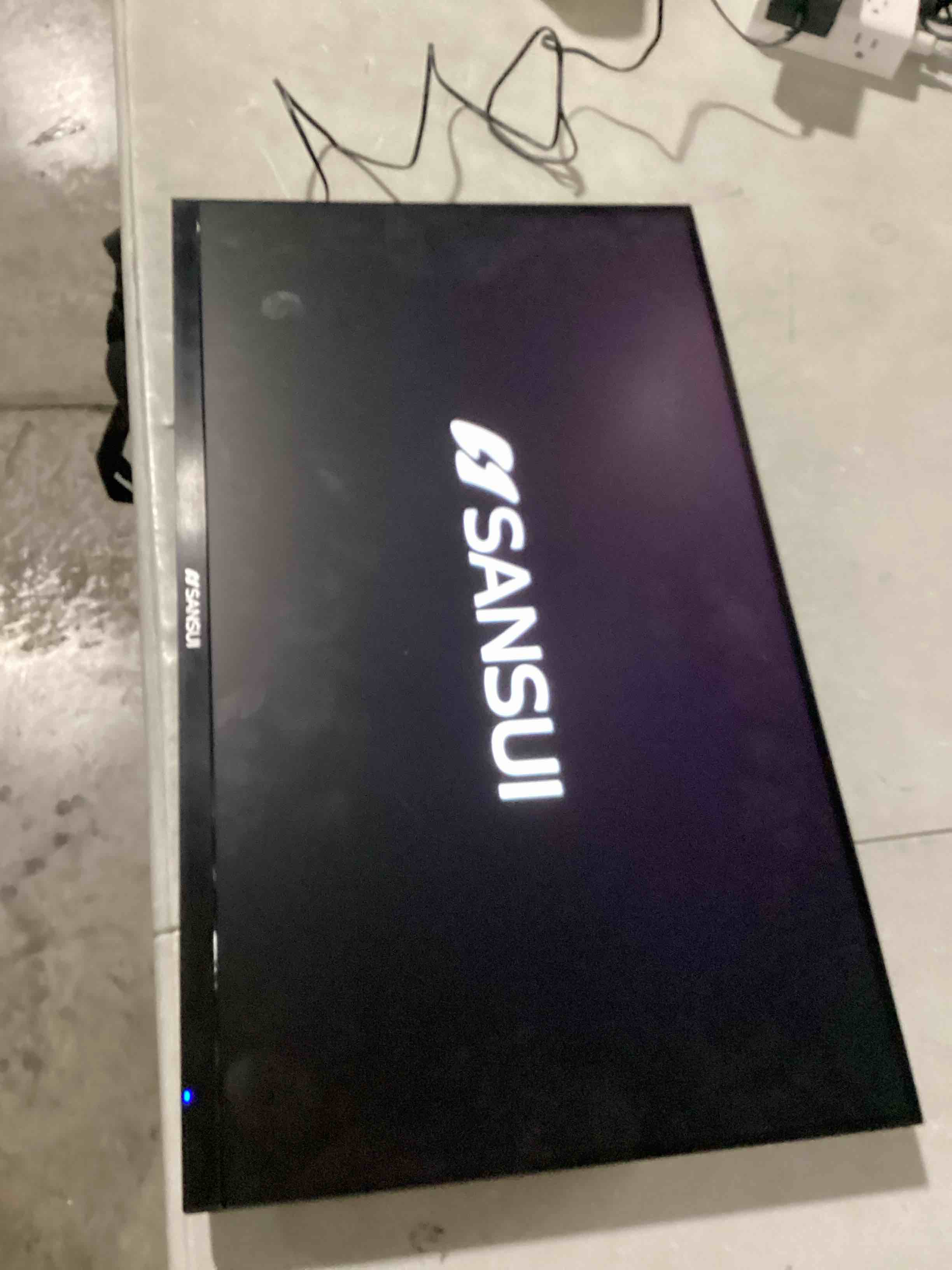 https://s3.amazonaws.com/lotting-images-prod/bidfta/YEL6720822_1735586711281.jpeg