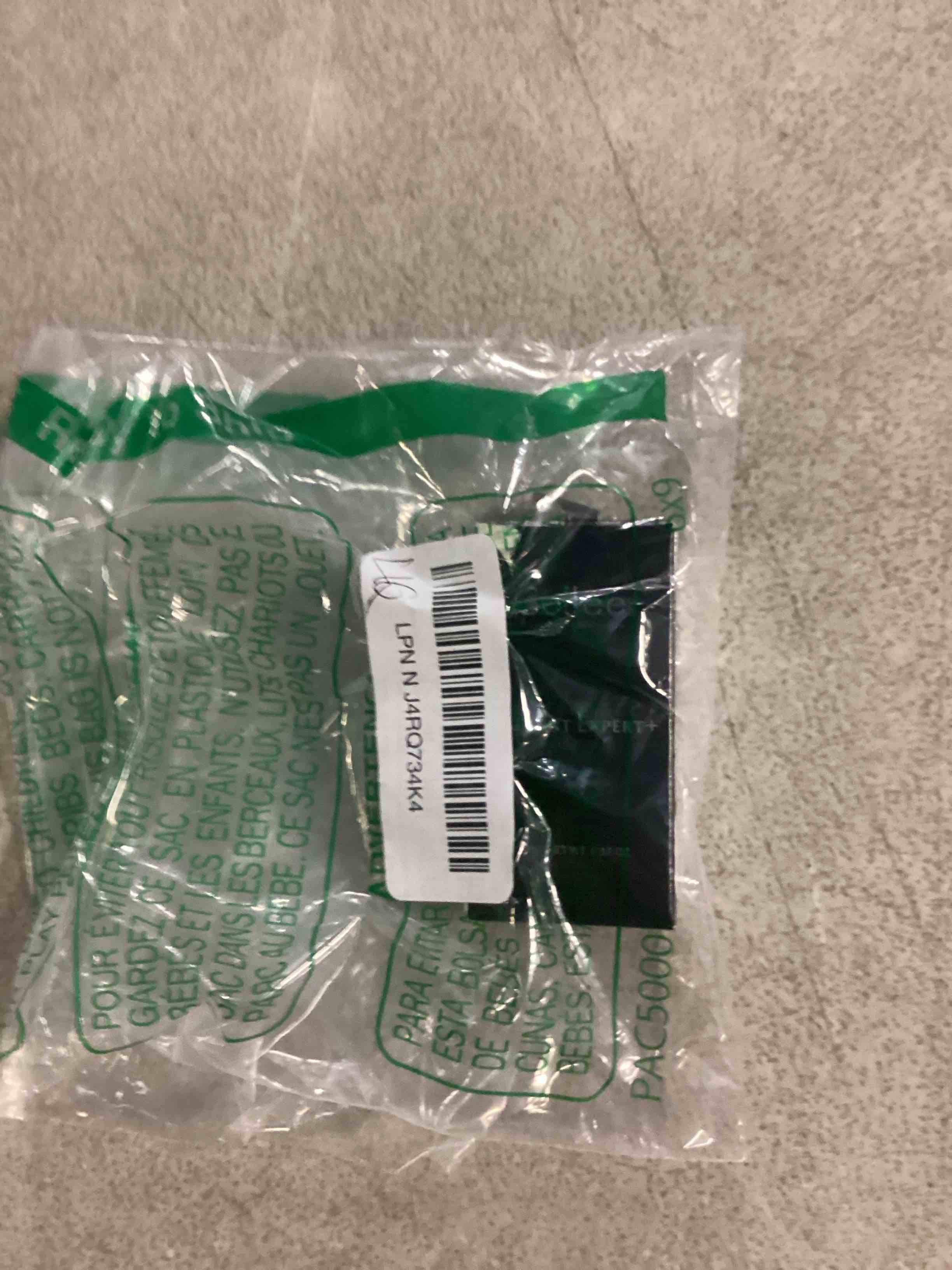 https://s3.amazonaws.com/lotting-images-prod/bidfta/YEL6721162_1736280636882.jpeg